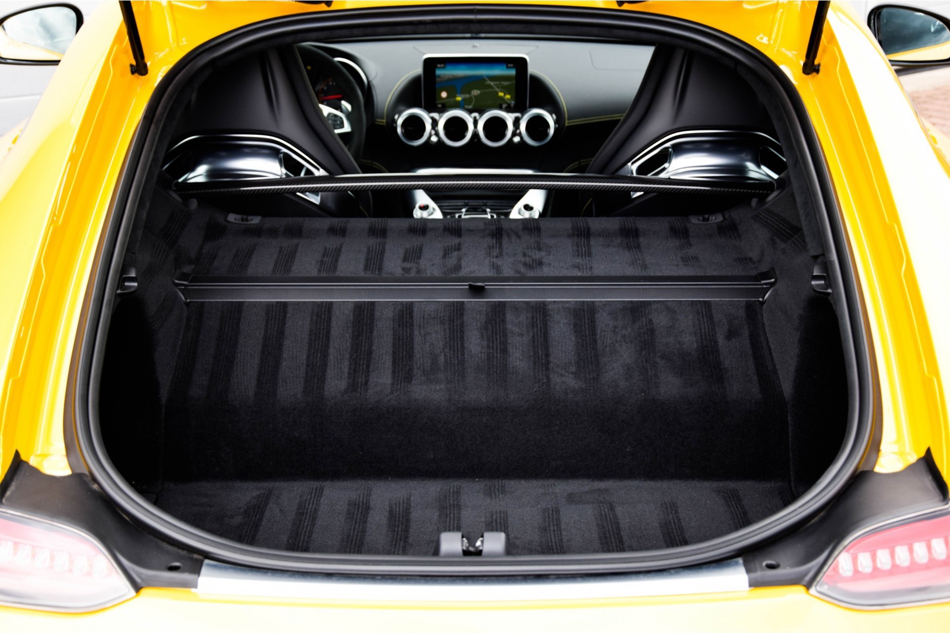 Mercedes-Benz AMG GT 4.0 S Designo/Ceramic/Dynamic Plus/Carbon/Performance Aut7 Foto 22