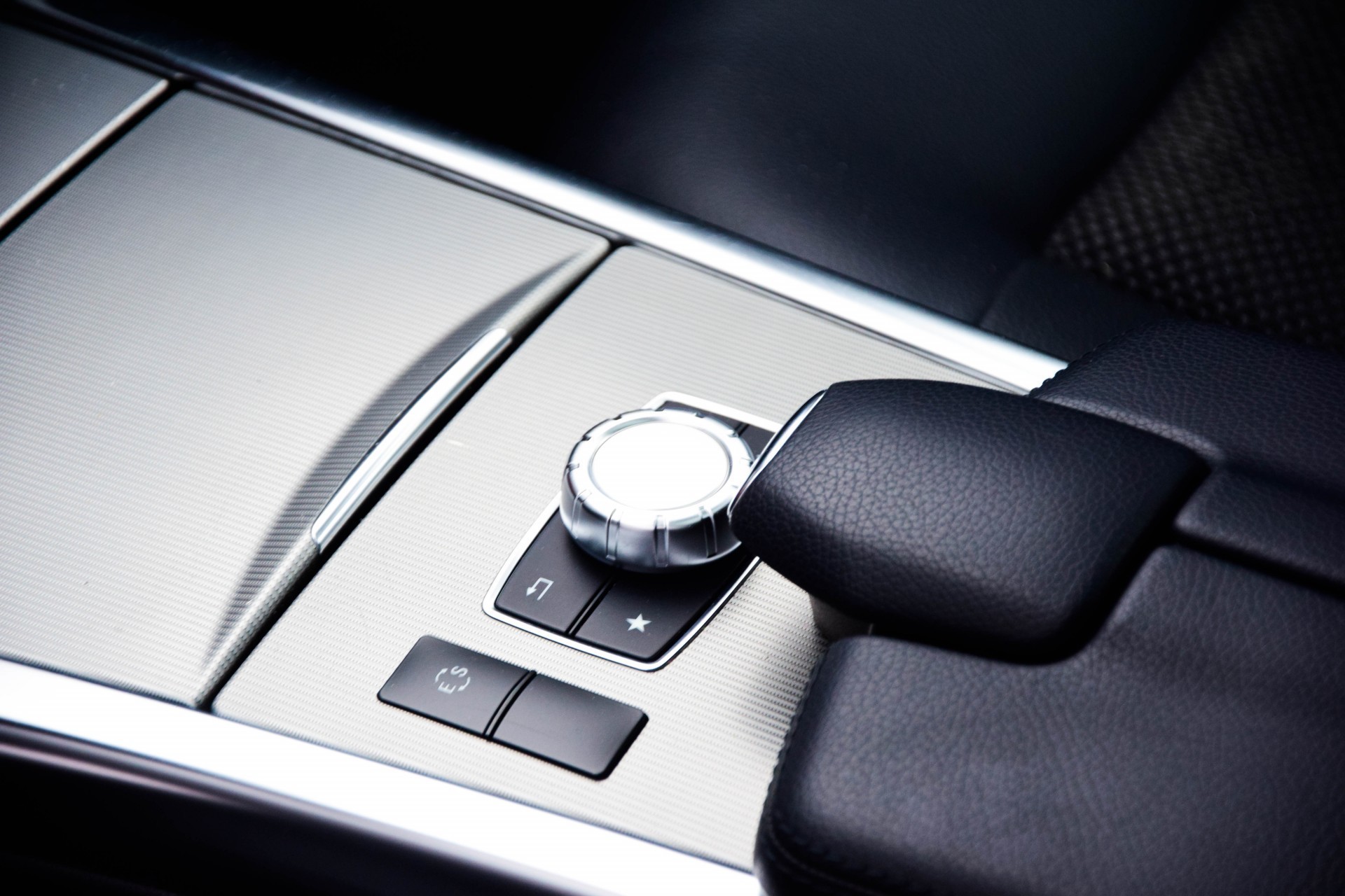 Mercedes-Benz E-Klasse Estate 220 Cdi Avantgarde Schuifdak/ILS/Verw-stoelen/Trekhaak Aut7 Foto 14