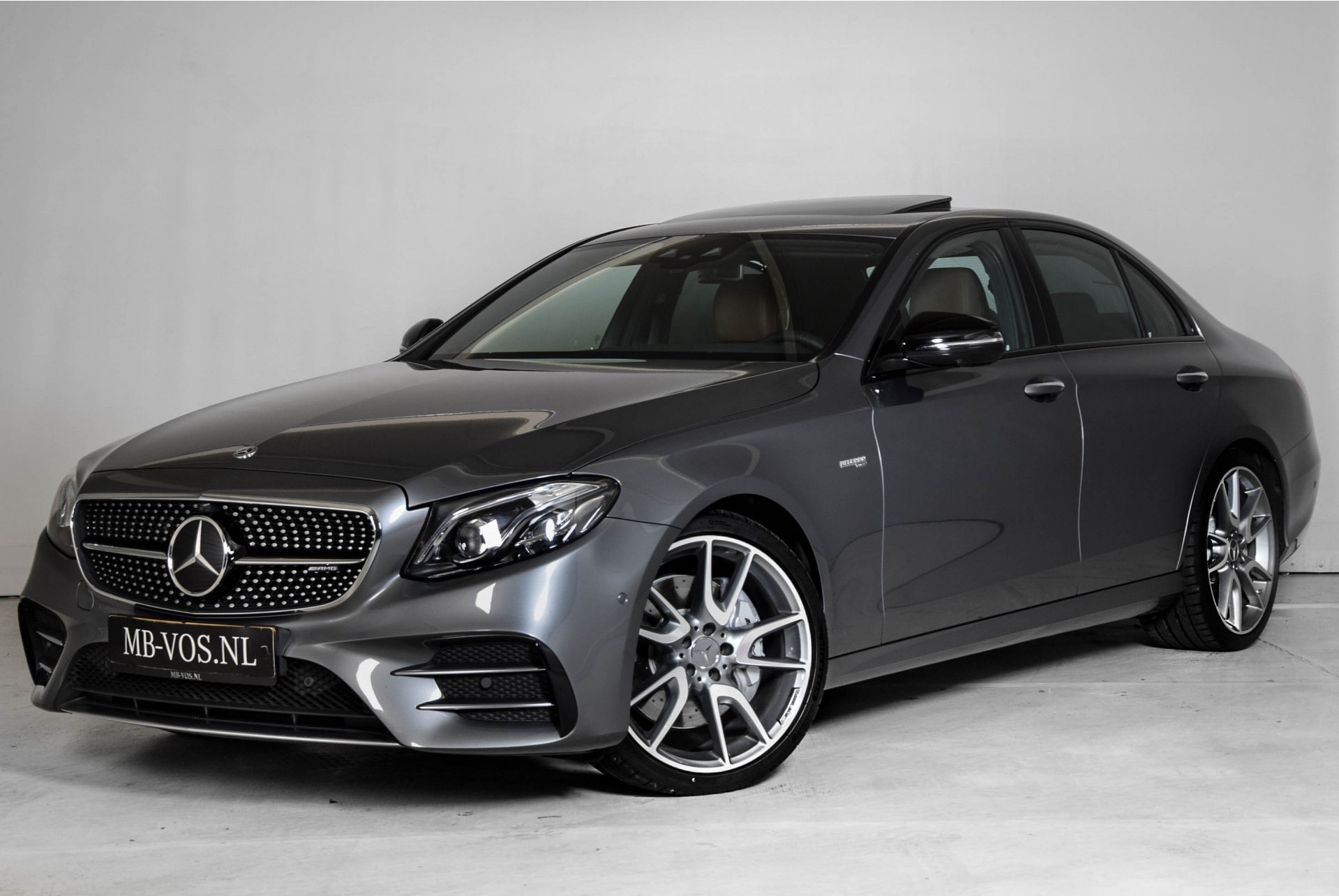 Mercedes-Benz E-Klasse 43 AMG 4-M Active Seats/Widescreen/Distronic/Keyless/20"/HUD/Mem Aut9 Foto 1