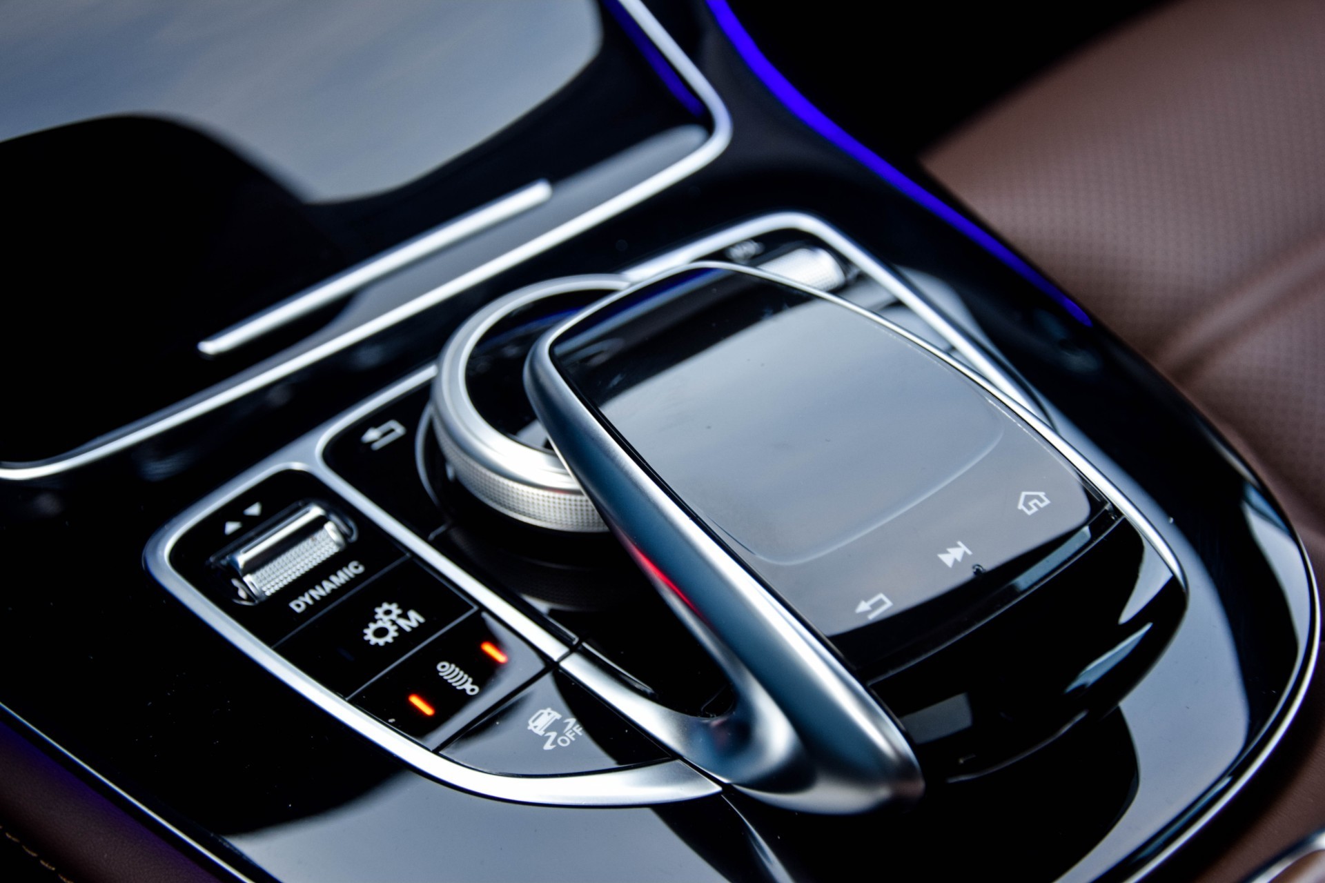 Mercedes-Benz E-Klasse 43 AMG 4-M Active Seats/Widescreen/Distronic/Keyless/20"/HUD/Mem Aut9 Foto 13