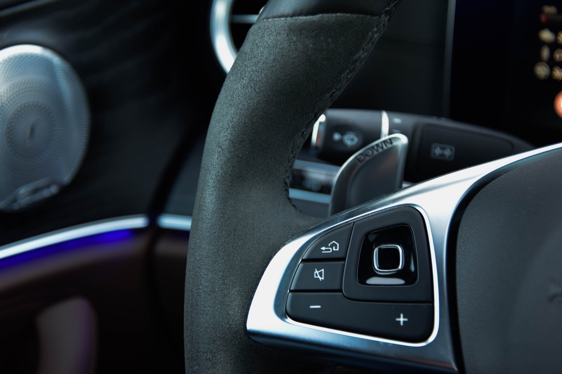 Mercedes-Benz E-Klasse 43 AMG 4-M Active Seats/Widescreen/Distronic/Keyless/20"/HUD/Mem Aut9 Foto 19