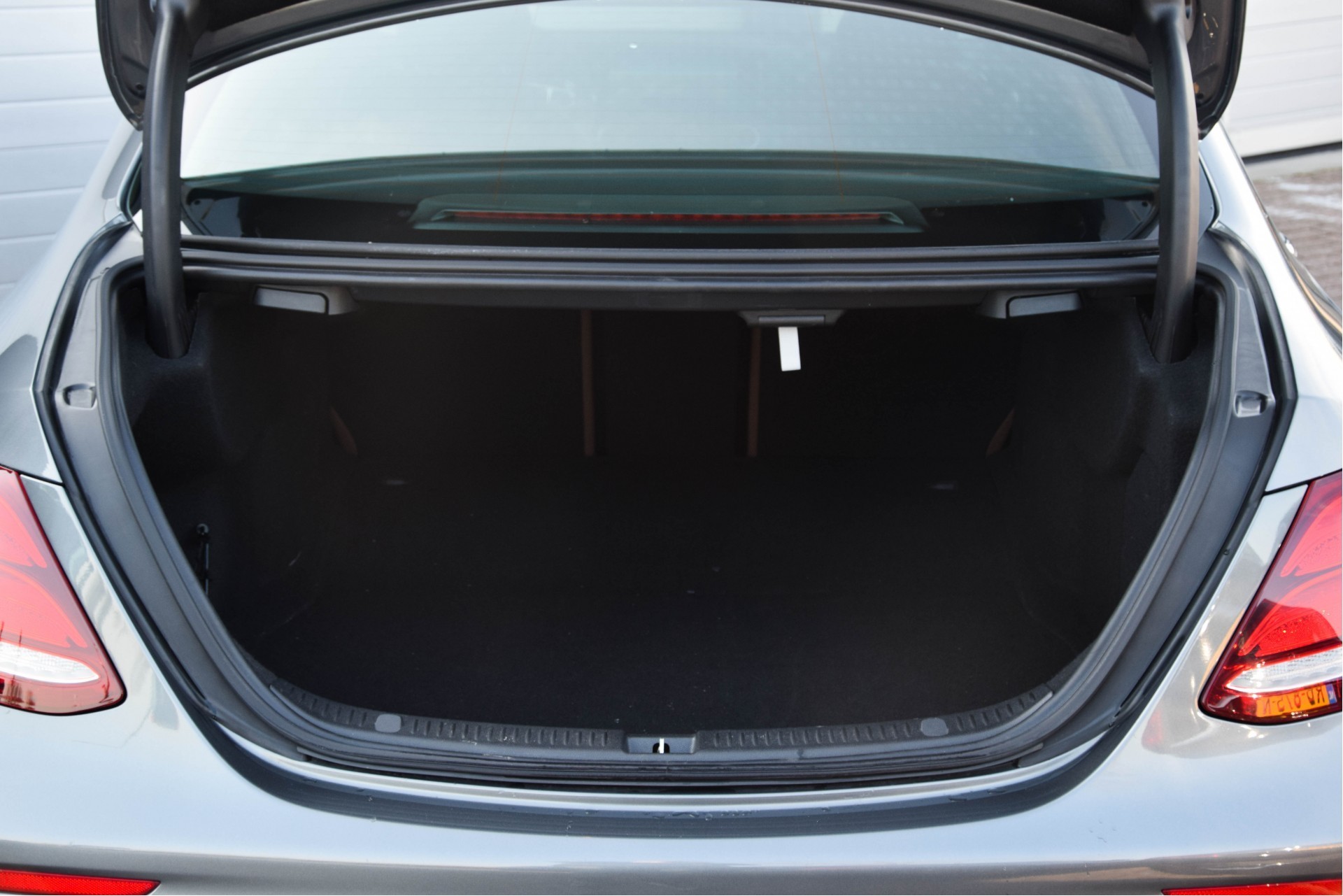 Mercedes-Benz E-Klasse 43 AMG 4-M Active Seats/Widescreen/Distronic/Keyless/20"/HUD/Mem Aut9 Foto 21