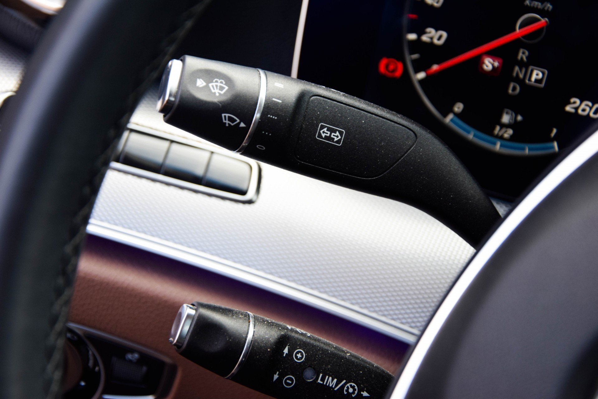 Mercedes-Benz E-Klasse 220d Avantgarde Widescreen/Leder/ILS/Head-Up/Camera Aut9 Foto 16