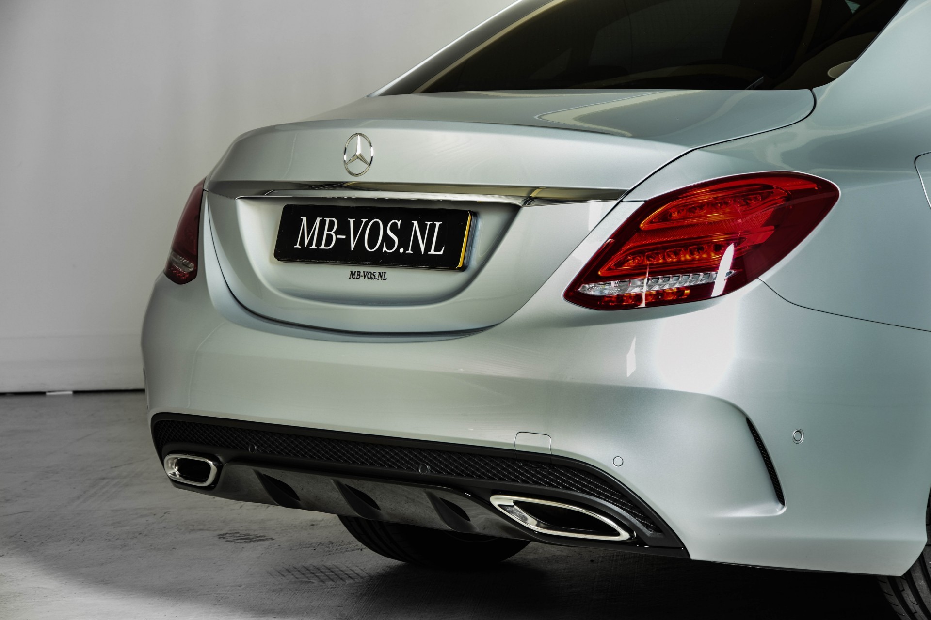 Mercedes-Benz C-Klasse 250 AMG Keyless/Distronic/Luchtvering/Night/Burmester/360/Panorama Aut7 Foto 20