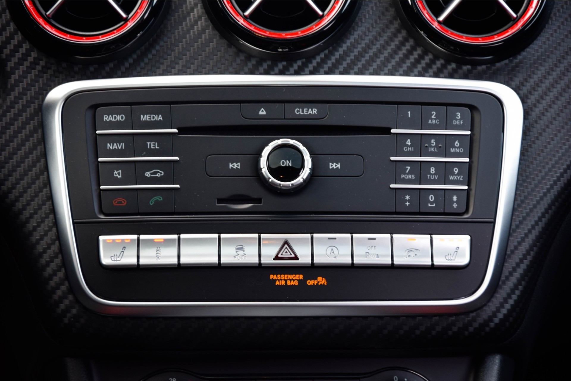 Mercedes-Benz A-Klasse 45 AMG 4-M Performance stoelen/Aerodynamica/Keyless/Distronic/Com/Harman Aut7 Foto 10