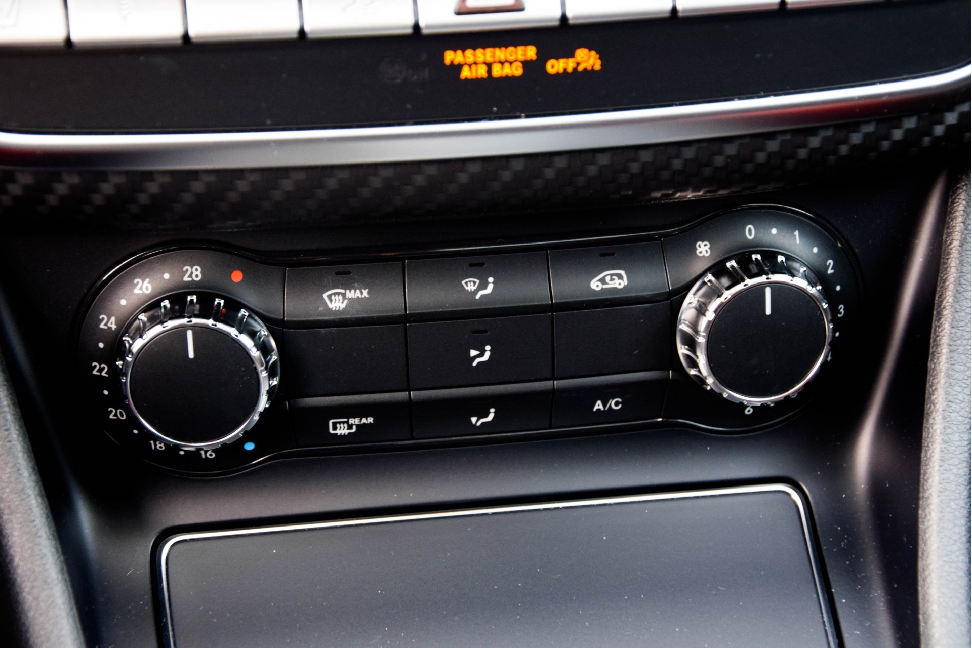 Mercedes-Benz A-Klasse 45 AMG 4-M Performance stoelen/Aerodynamica/Keyless/Distronic/Com/Harman Aut7 Foto 20