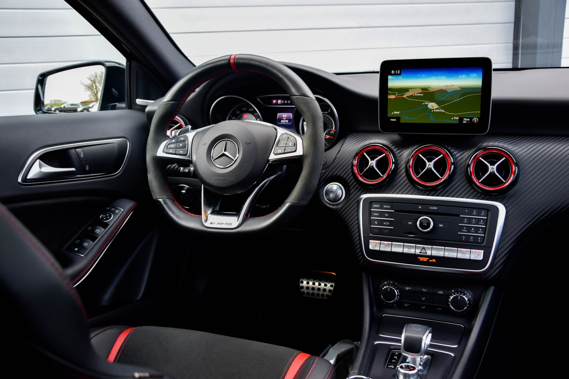 Mercedes-Benz A-Klasse 45 AMG 4-M Performance stoelen/Aerodynamica/Keyless/Distronic/Com/Harman Aut7 Foto 6
