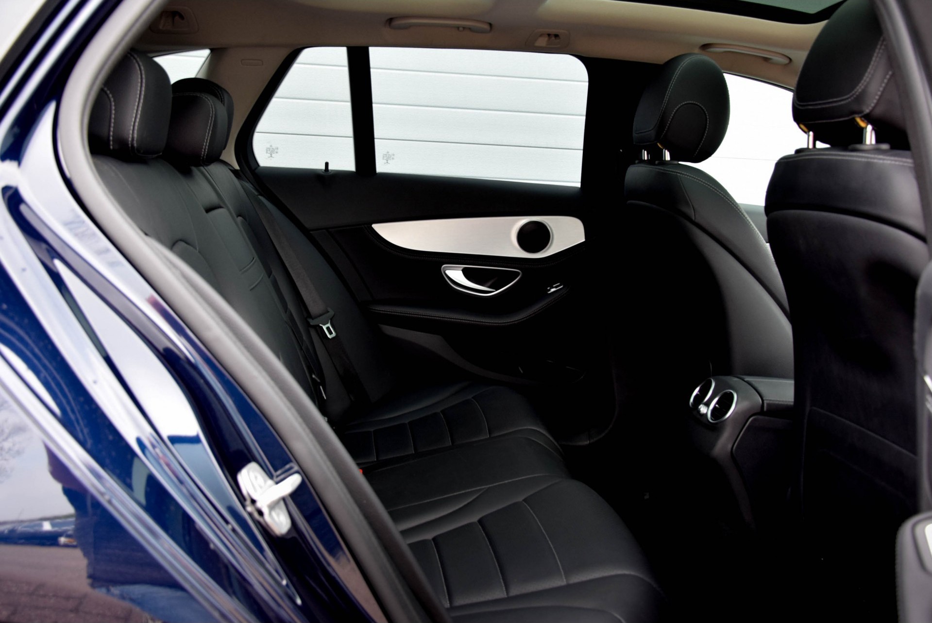 Mercedes-Benz C-Klasse Estate 180 Cdi Prestige AMG pakket/Leder/Pano/Camera/Stoelverwarming/LED/Hand.6 Foto 4