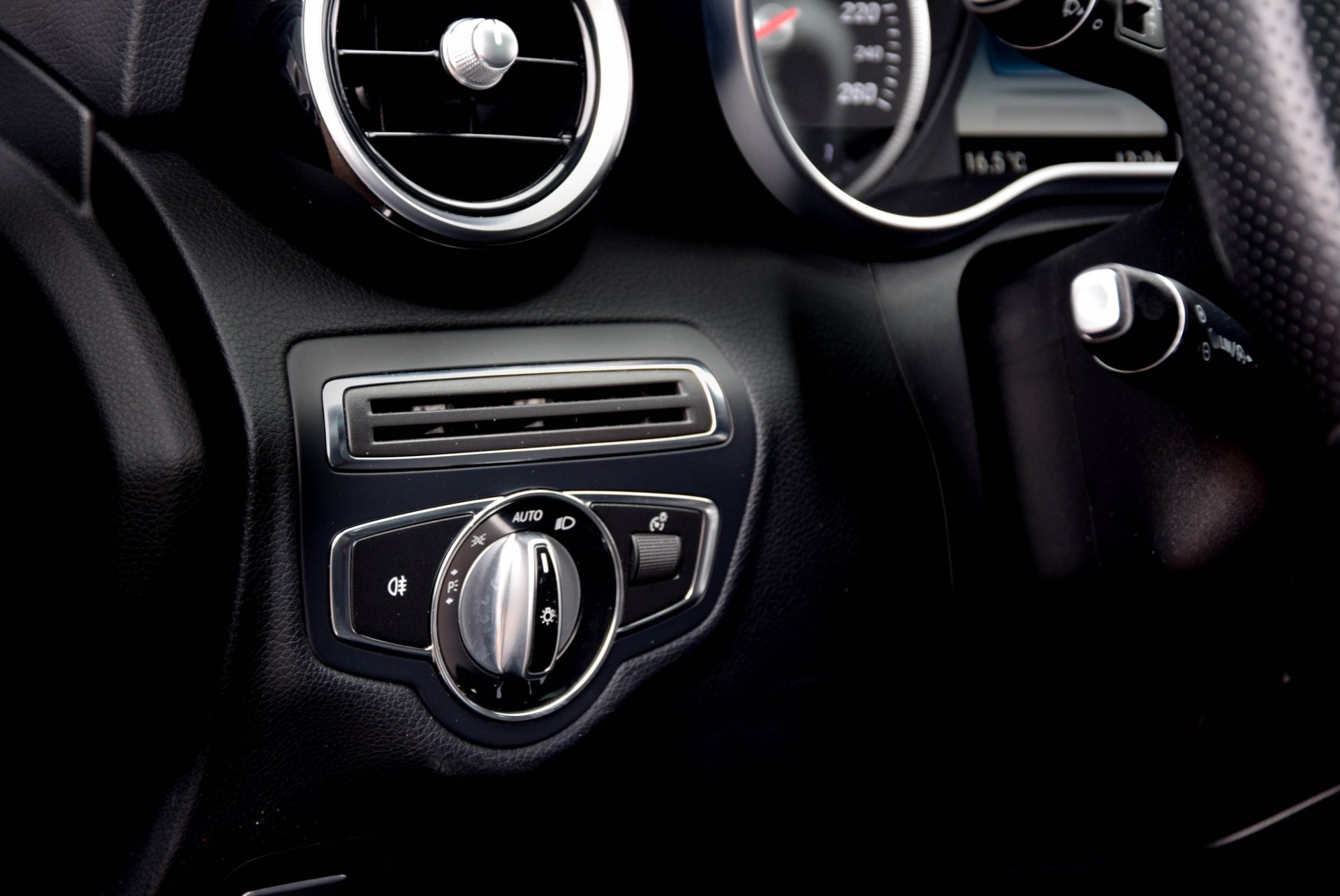 Mercedes-Benz C-Klasse Estate 180 Cdi Prestige AMG pakket/Leder/Pano/Camera/Stoelverwarming/LED/Hand.6 Foto 9