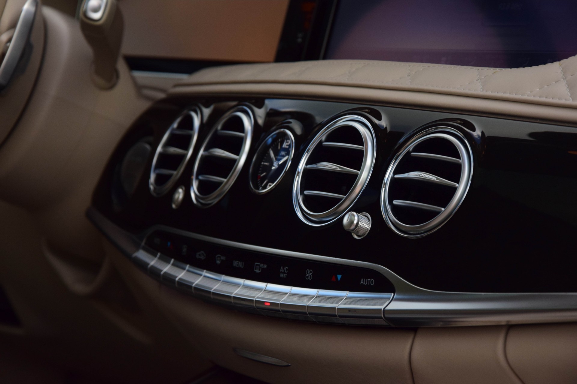 Mercedes-Benz S-Klasse 500 MAYBACH Designo/Pano/MagicBodyControl/Koelkast/Massage Foto 26