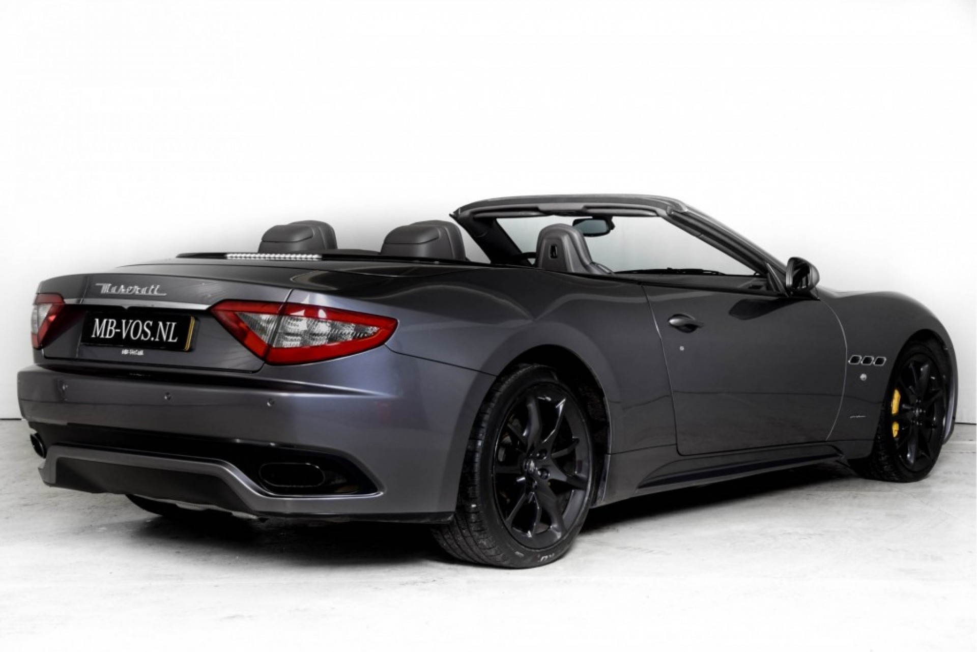 Maserati GranCabrio 4.7 SPORT Bose/Nappa/Touchscreen/20" Aut6 Foto 2