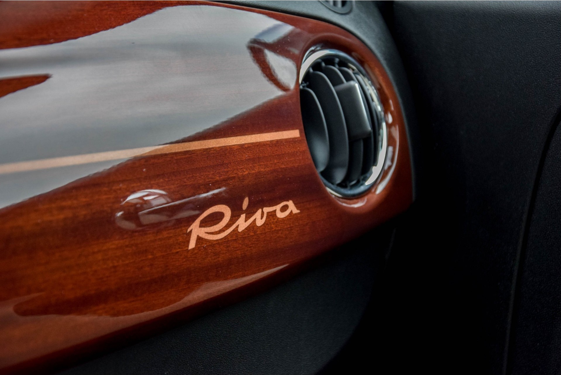 Fiat 500 0.9 Twin-Air Turbo Riva Pano/Navi/PDC/Clima/BeatsByDre/Bleutooth Foto 10