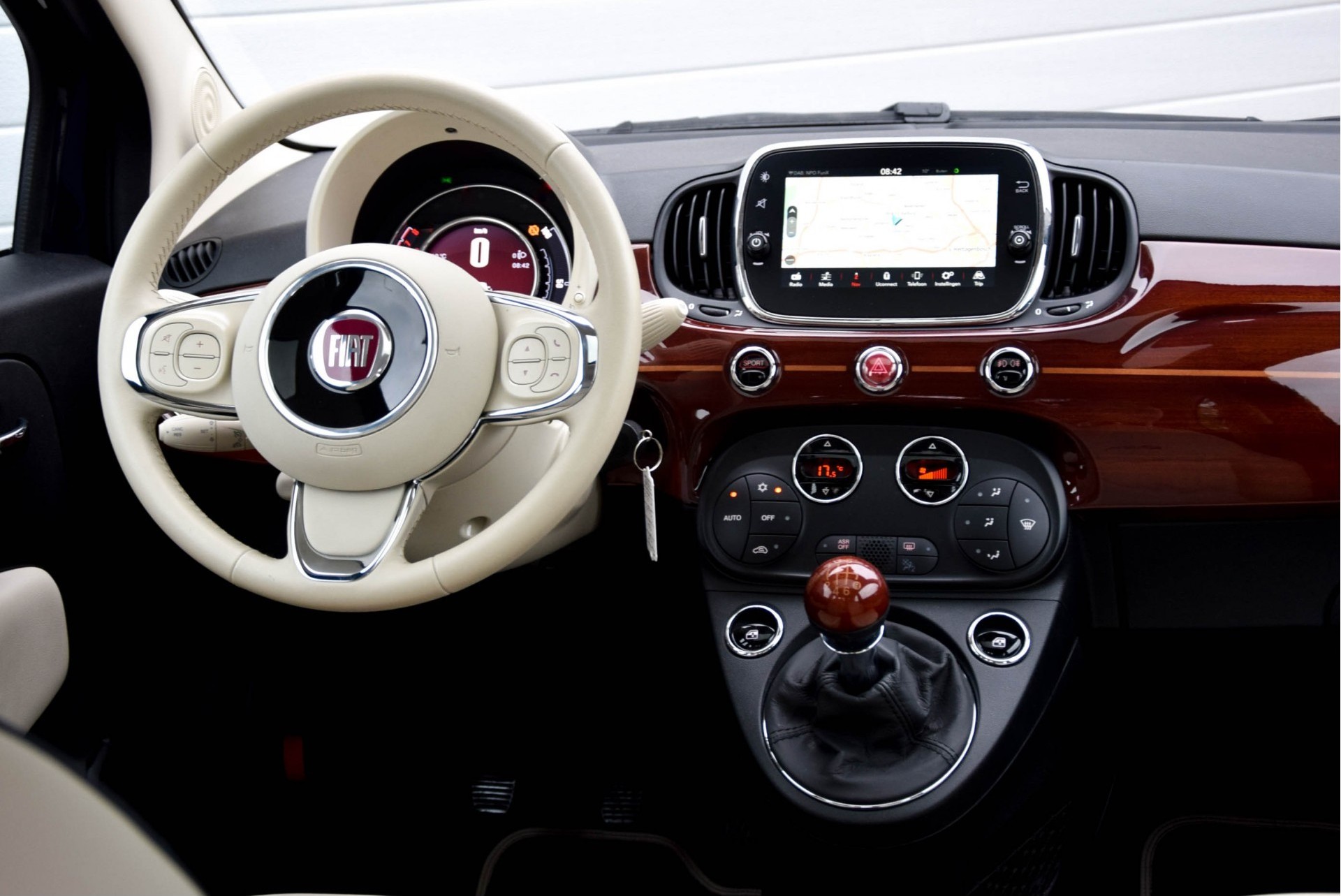 Fiat 500 0.9 Twin-Air Turbo Riva Pano/Navi/PDC/Clima/BeatsByDre/Bleutooth Foto 5