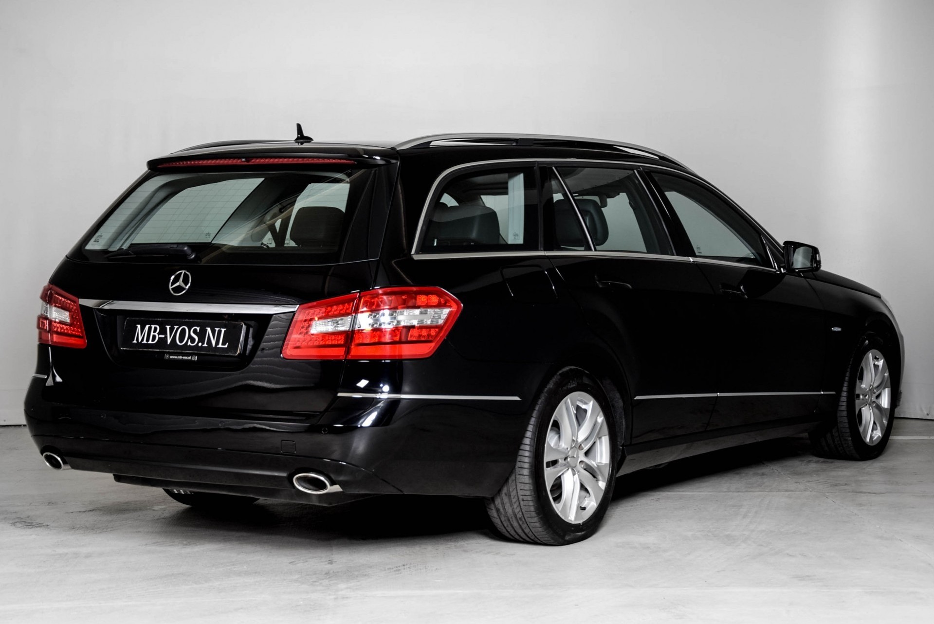 Mercedes-Benz E-Klasse Estate 350 Cdi Panorama/Distronic/Leder/Comand/ILS Aut7 Foto 2