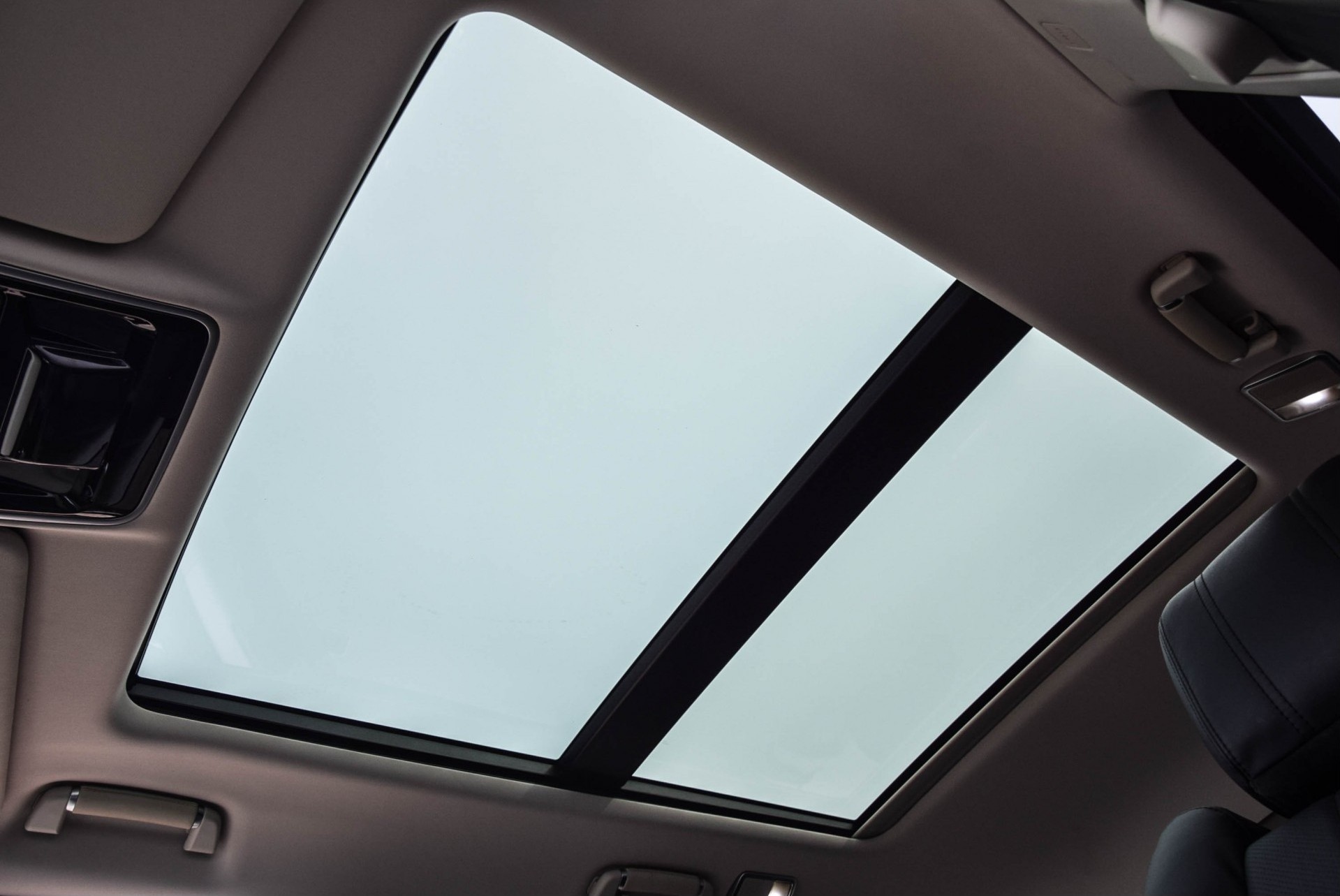 Land Rover Range Rover 4.4 SDV8 VOGUE Pano/Meridian/Massage/Camera/Nappaleder Aut8 Foto 18