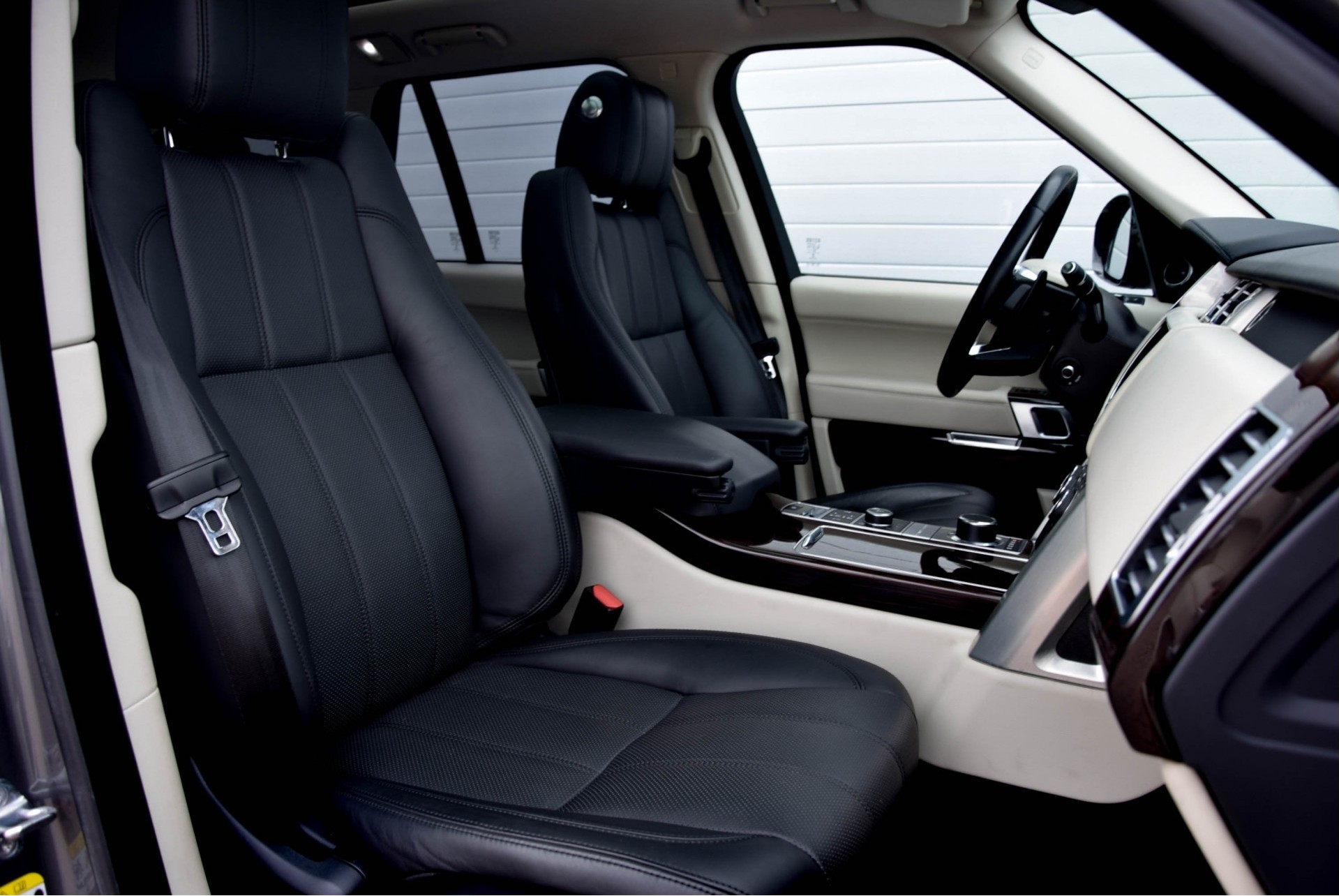 Land Rover Range Rover 4.4 SDV8 VOGUE Pano/Meridian/Massage/Camera/Nappaleder Aut8 Foto 3