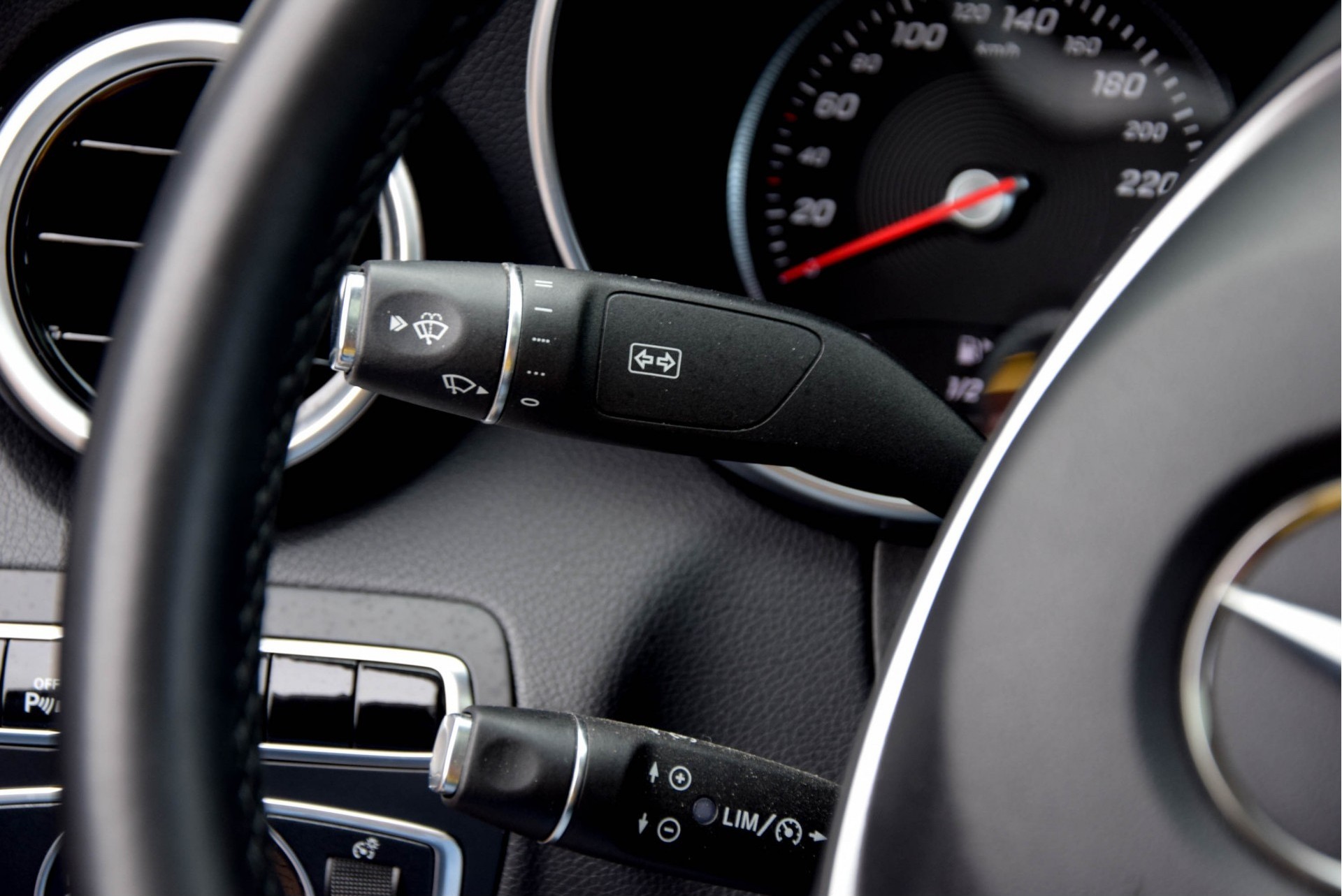 Mercedes-Benz C-Klasse 180 Avantgarde Schuifdak/ILS/Spoorpakket Aut7 Foto 12