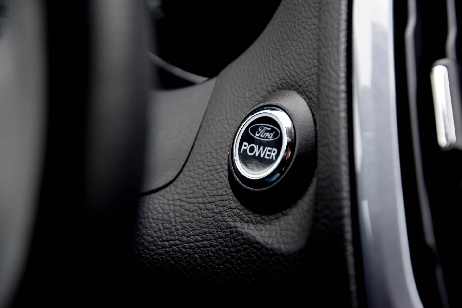 Ford Focus 1.6 Ecoboost Titanium 150PK/BusinessPack/17''/StoelV/Bleutooth/PDC 6bak Foto 11