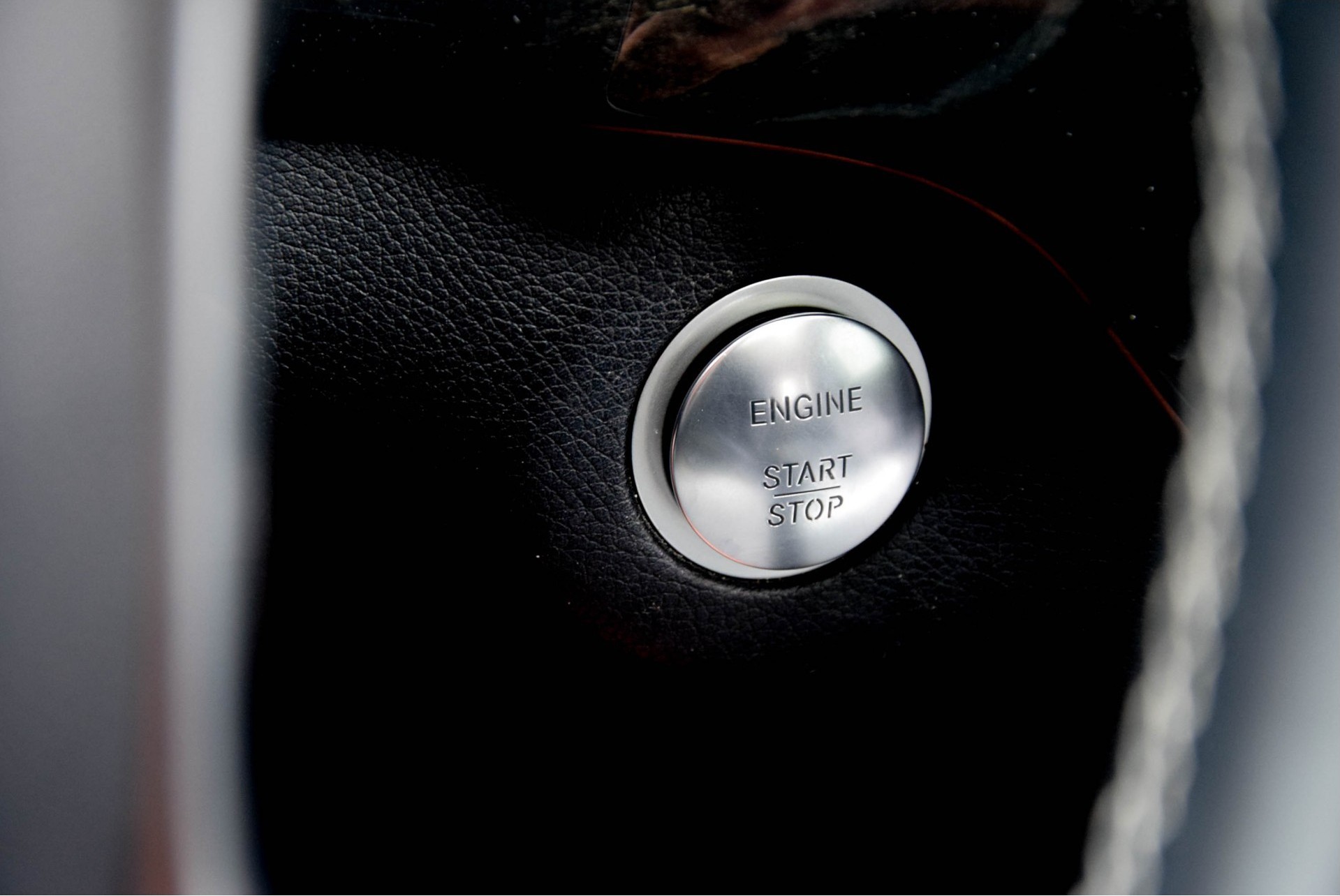 Mercedes-Benz M-Klasse 350 Bluetec 4-M AMG/Pano/Keyless/Distronic/DVD Aut7 Foto 13