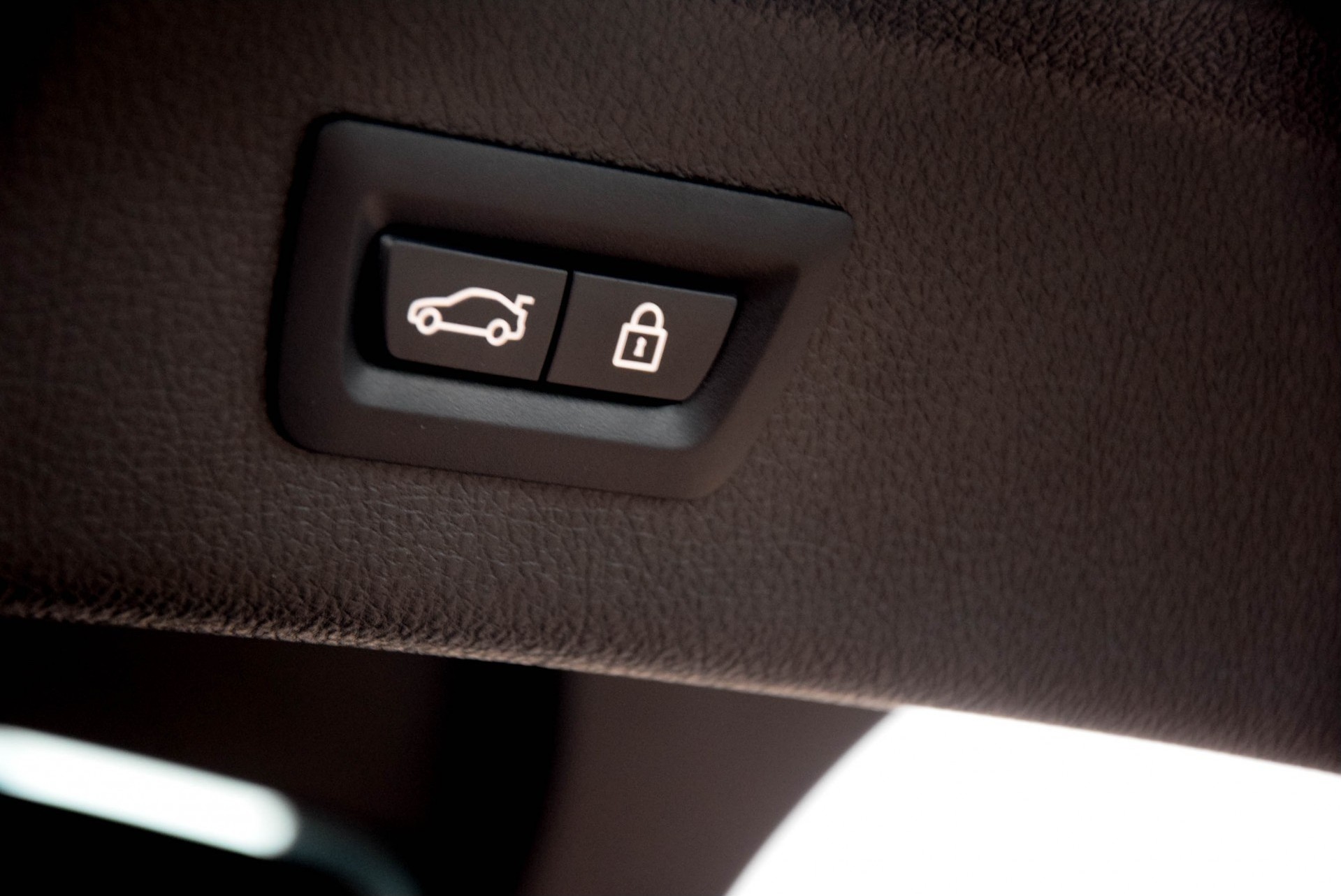 BMW 3 Serie Gran Turismo 328i High Executive M-pakket/Keyless/Navi/Pano-schuifdak/Head-Up/Camera Aut8 Foto 17