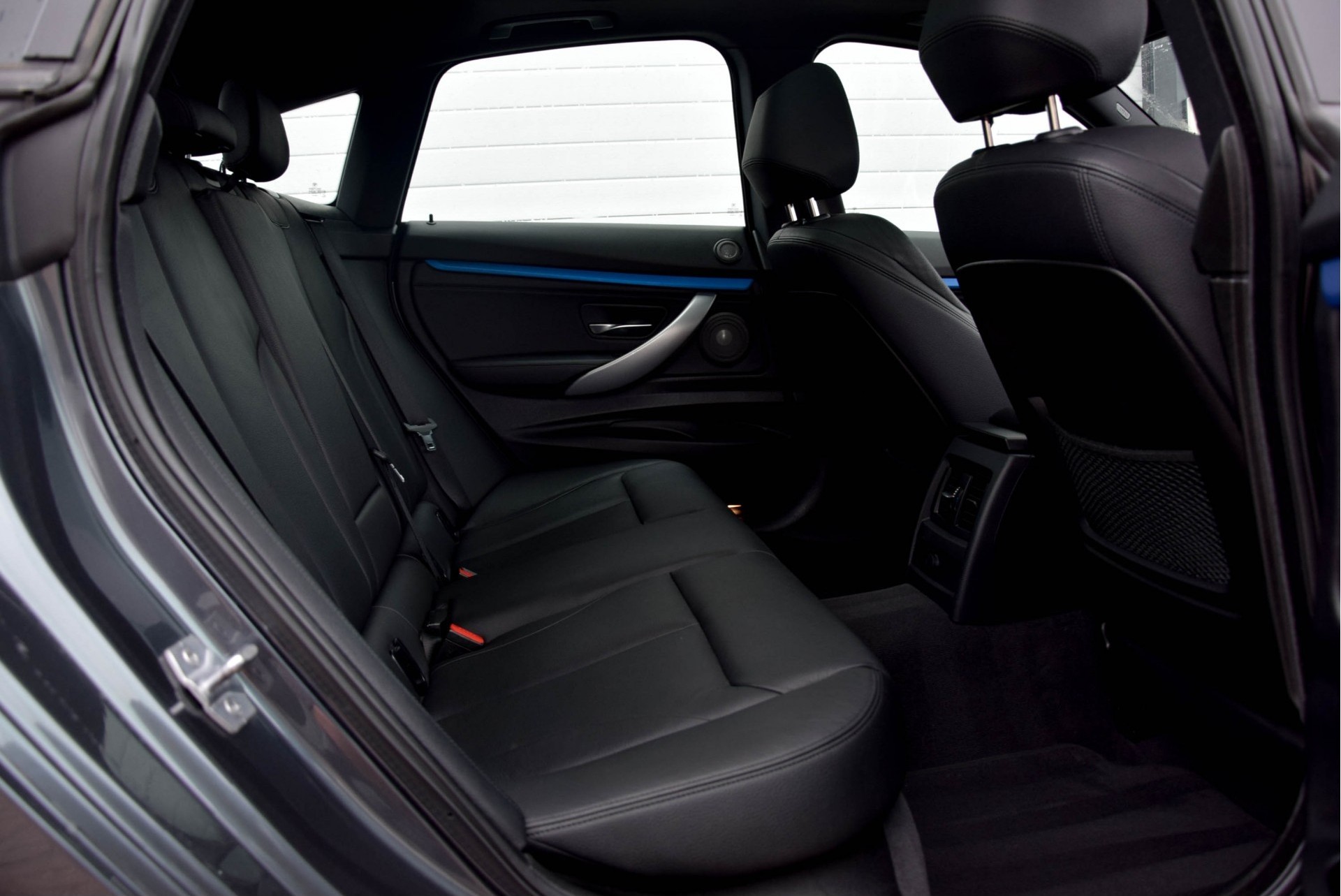 BMW 3 Serie Gran Turismo 328i High Executive M-pakket/Keyless/Navi/Pano-schuifdak/Head-Up/Camera Aut8 Foto 4