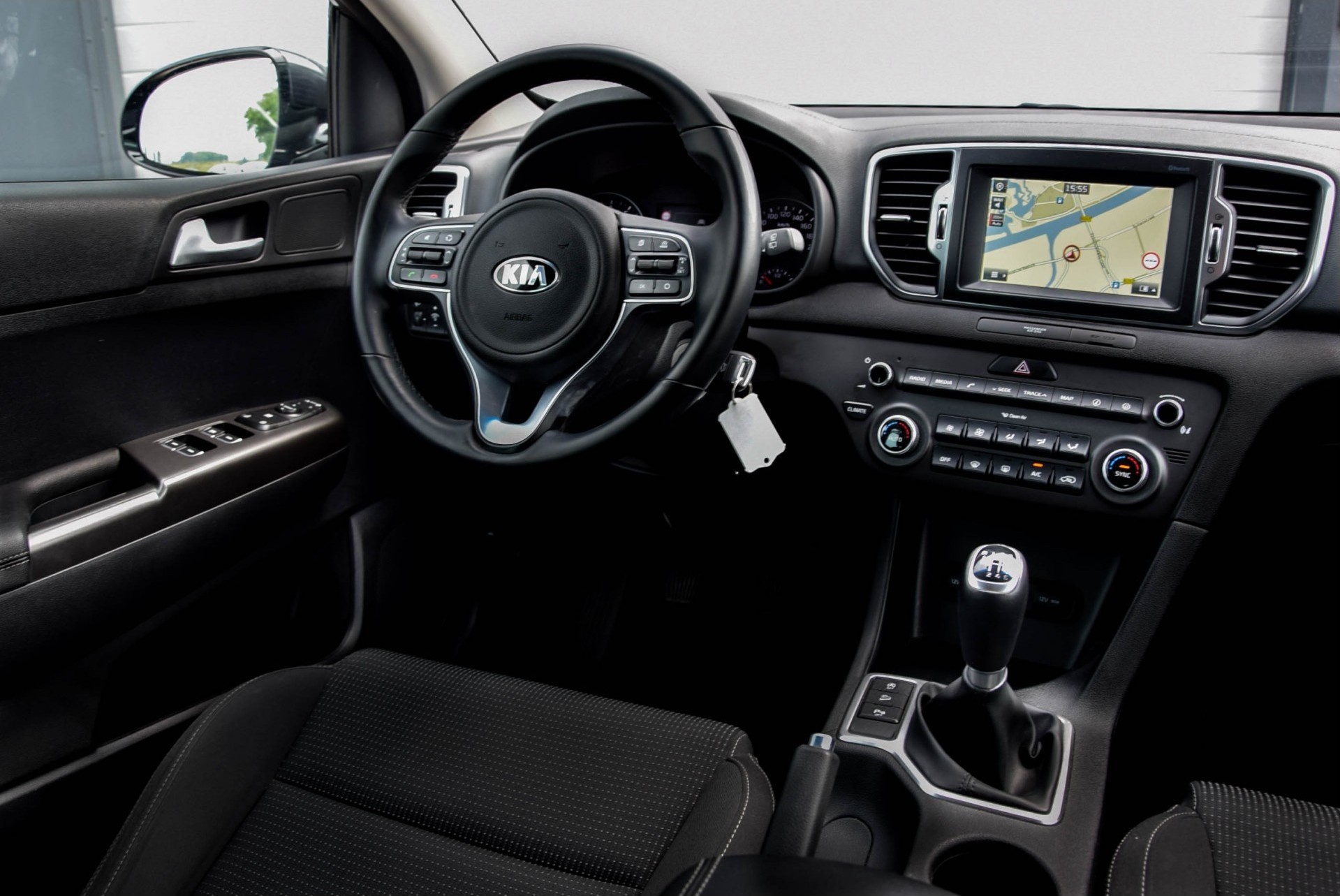 Kia Sportage 1.6 GDI First Edition Navi/PDC/Led/Bluetooth Foto 6