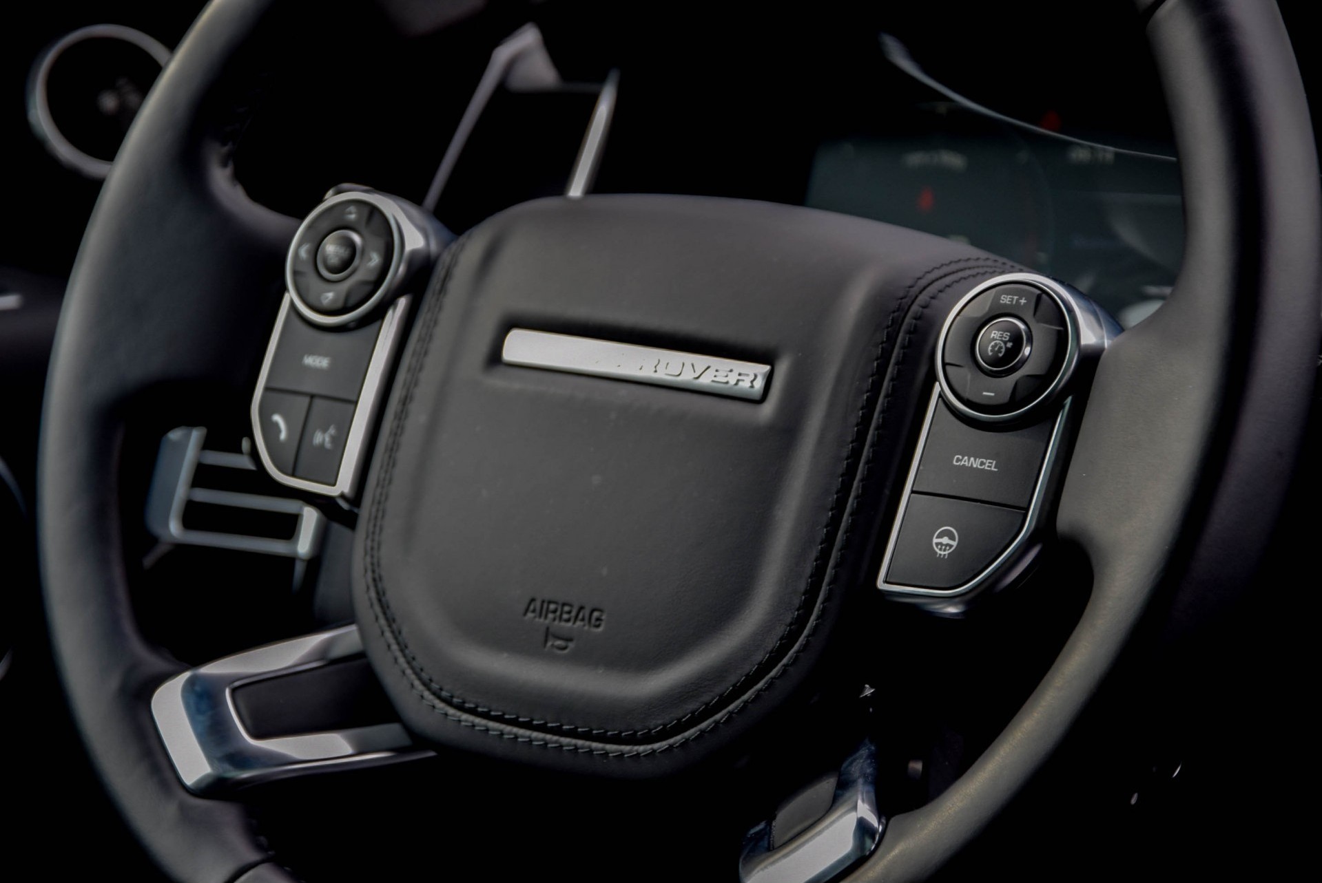 Land Rover Range Rover 3.0 TDV6 AUTOBIOGRAPHY LWB BlackDesign/Camera/TV/Panodak/LED Aut8 Foto 10