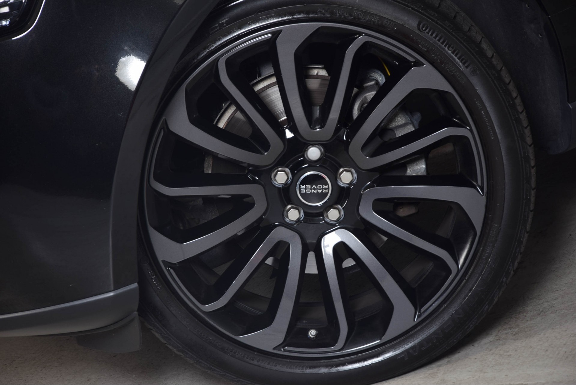 Land Rover Range Rover 3.0 TDV6 AUTOBIOGRAPHY LWB BlackDesign/Camera/TV/Panodak/LED Aut8 Foto 18