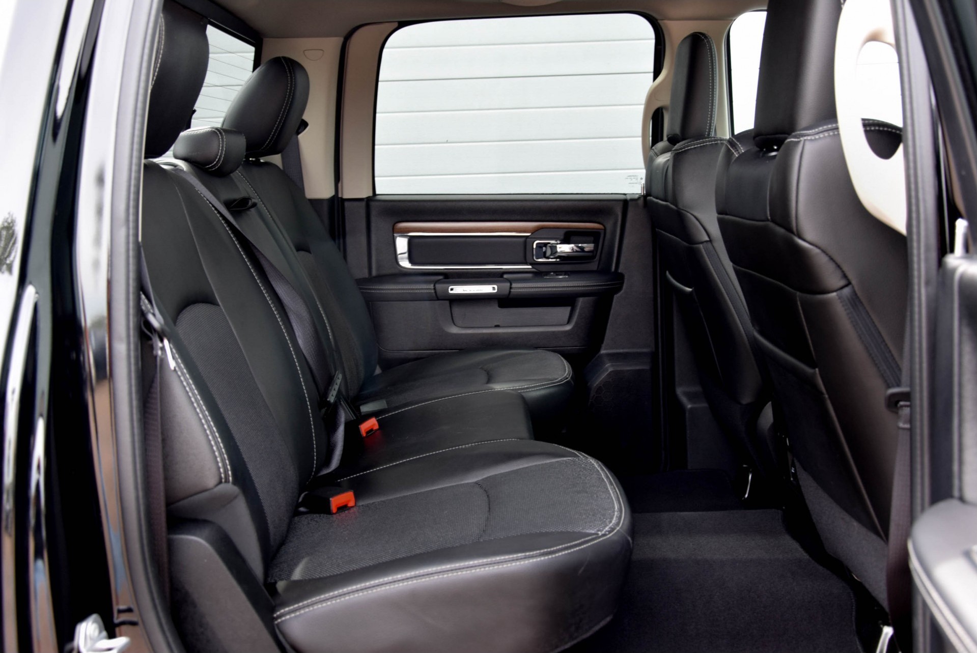 Dodge Ram 1500 5.7 V8 QUAD CAB 6'4 4X4/Camera/LPG/Navi/Luchtvering Aut8 Foto 4