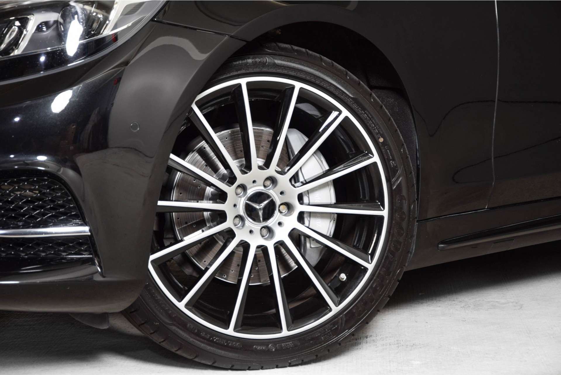 Mercedes-Benz S-Klasse 350 Bluetec AMG Massage/Distronic+/Keyless-Go/Pano/Camera/Nightvision/Mem Aut7 Foto 25