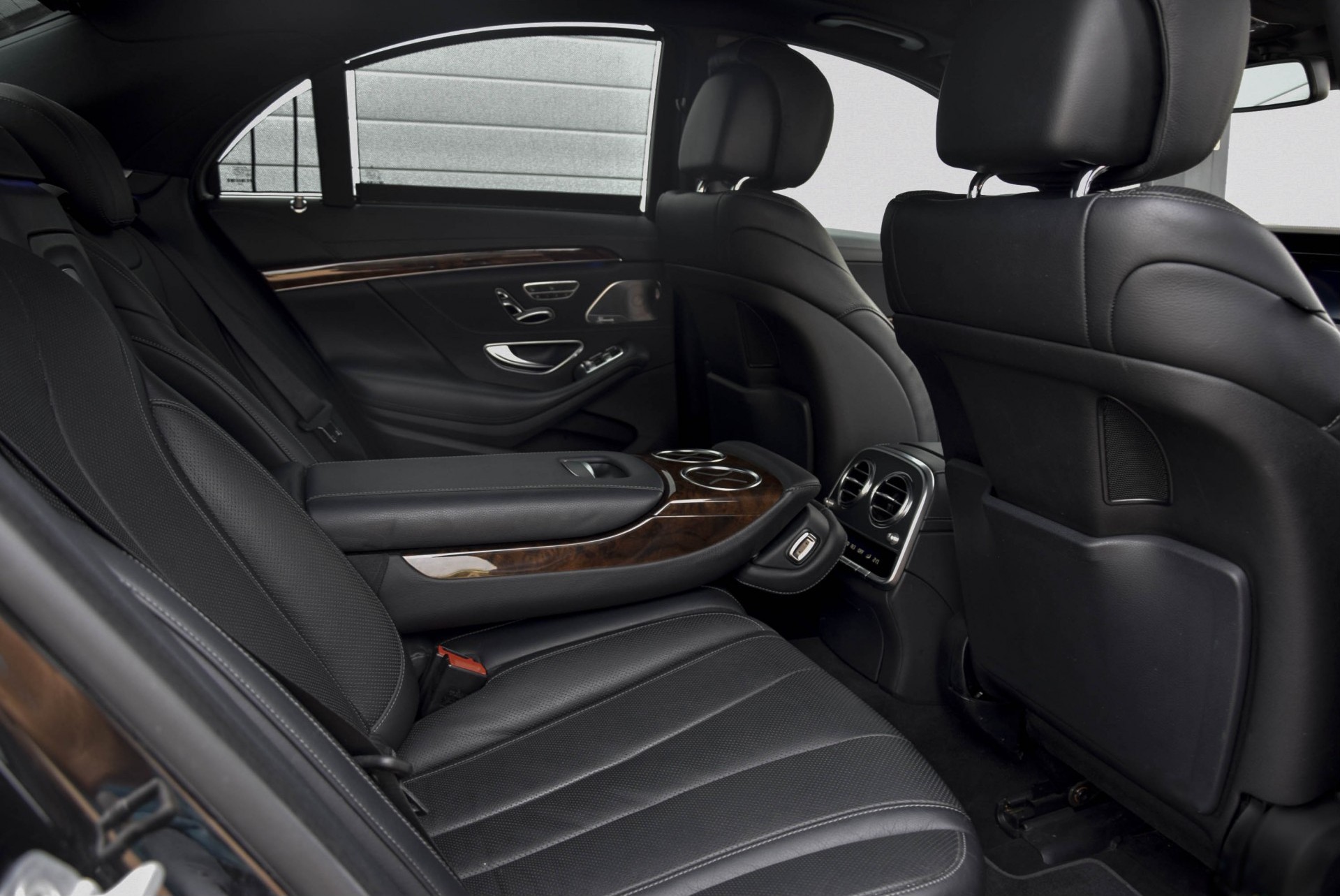 Mercedes-Benz S-Klasse 350 Bluetec AMG Massage/Distronic+/Keyless-Go/Pano/Camera/Nightvision/Mem Aut7 Foto 4