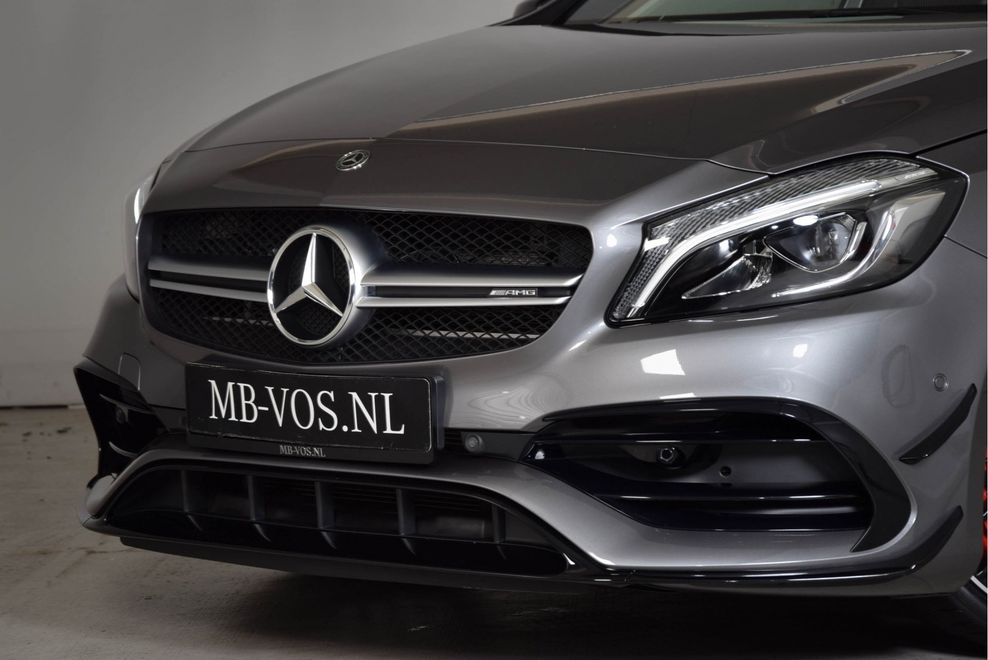 Mercedes-Benz A-Klasse 45 AMG 4-M Performance Stoelen+uitlaat/Aerodynamicapakket/Harman-Kardon/Keyless/Memory Aut7 Foto 21