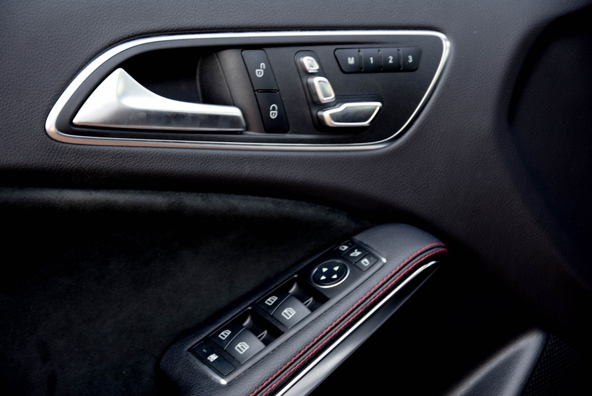 Mercedes-Benz A-Klasse 45 AMG 4-M Performance Stoelen+uitlaat/Aerodynamicapakket/Harman-Kardon/Keyless/Memory Aut7 Foto 8