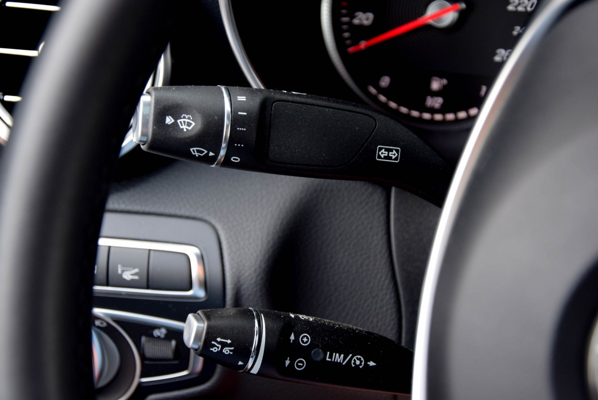 Mercedes-Benz GLC-Klasse Coupé 250 4-M AMG/Distronic/Camera/Burmester/Keyless/Schuifkanteldak Aut9 Foto 12