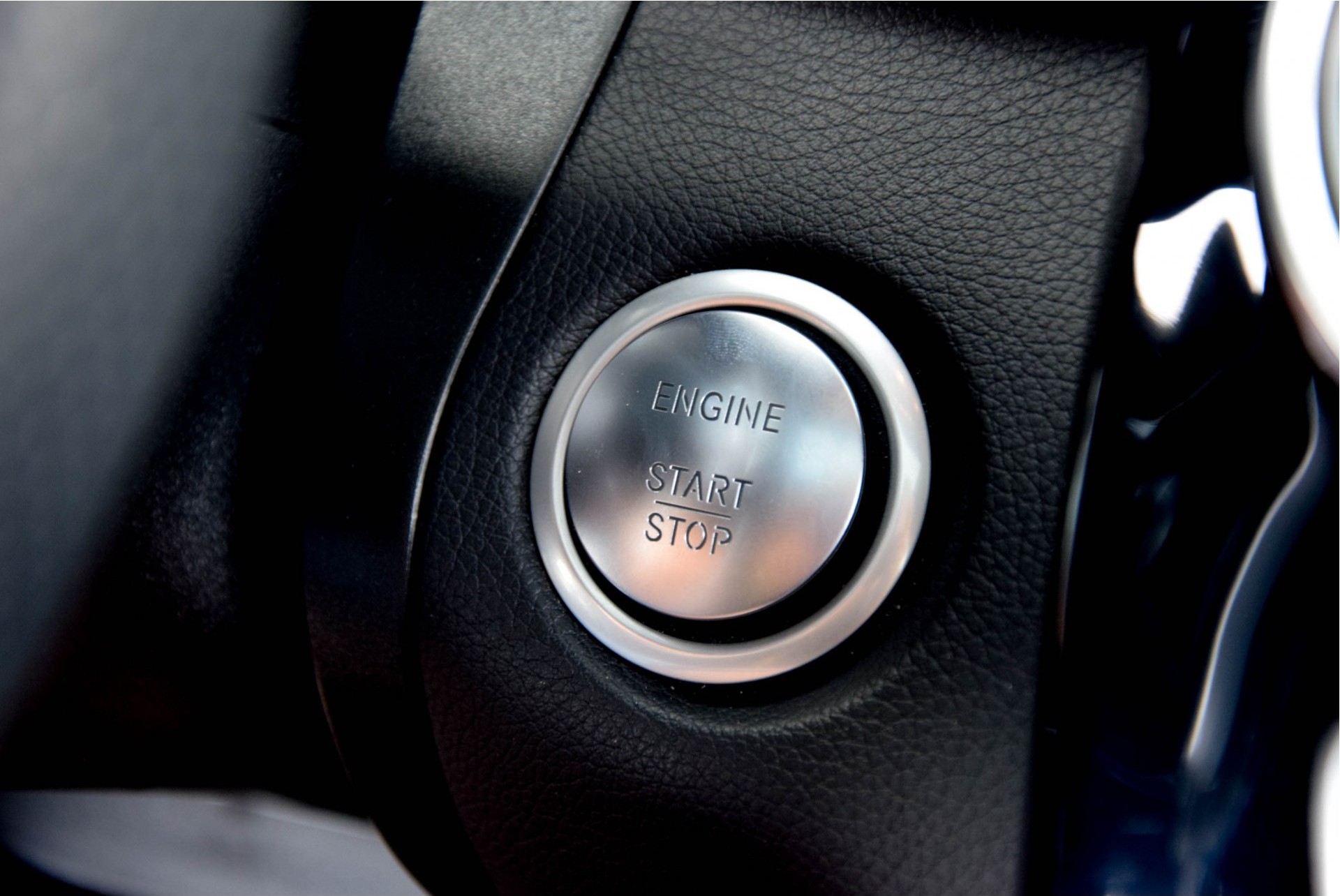 Mercedes-Benz GLC-Klasse Coupé 250 4-M AMG/Distronic/Camera/Burmester/Keyless/Schuifkanteldak Aut9 Foto 13