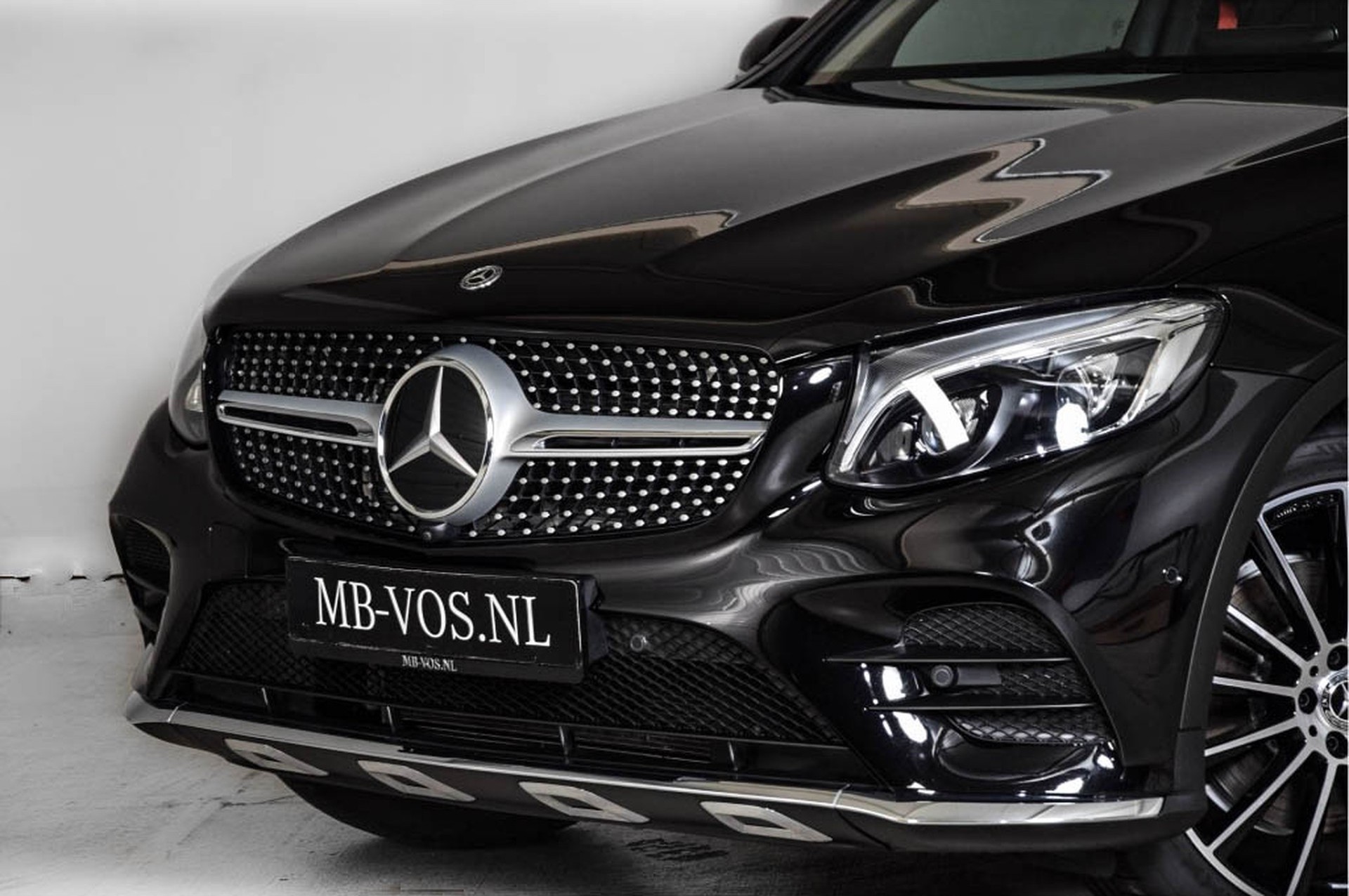 Mercedes-Benz GLC-Klasse Coupé 250 4-M AMG/Distronic/Camera/Burmester/Keyless/Schuifkanteldak Aut9 Foto 19