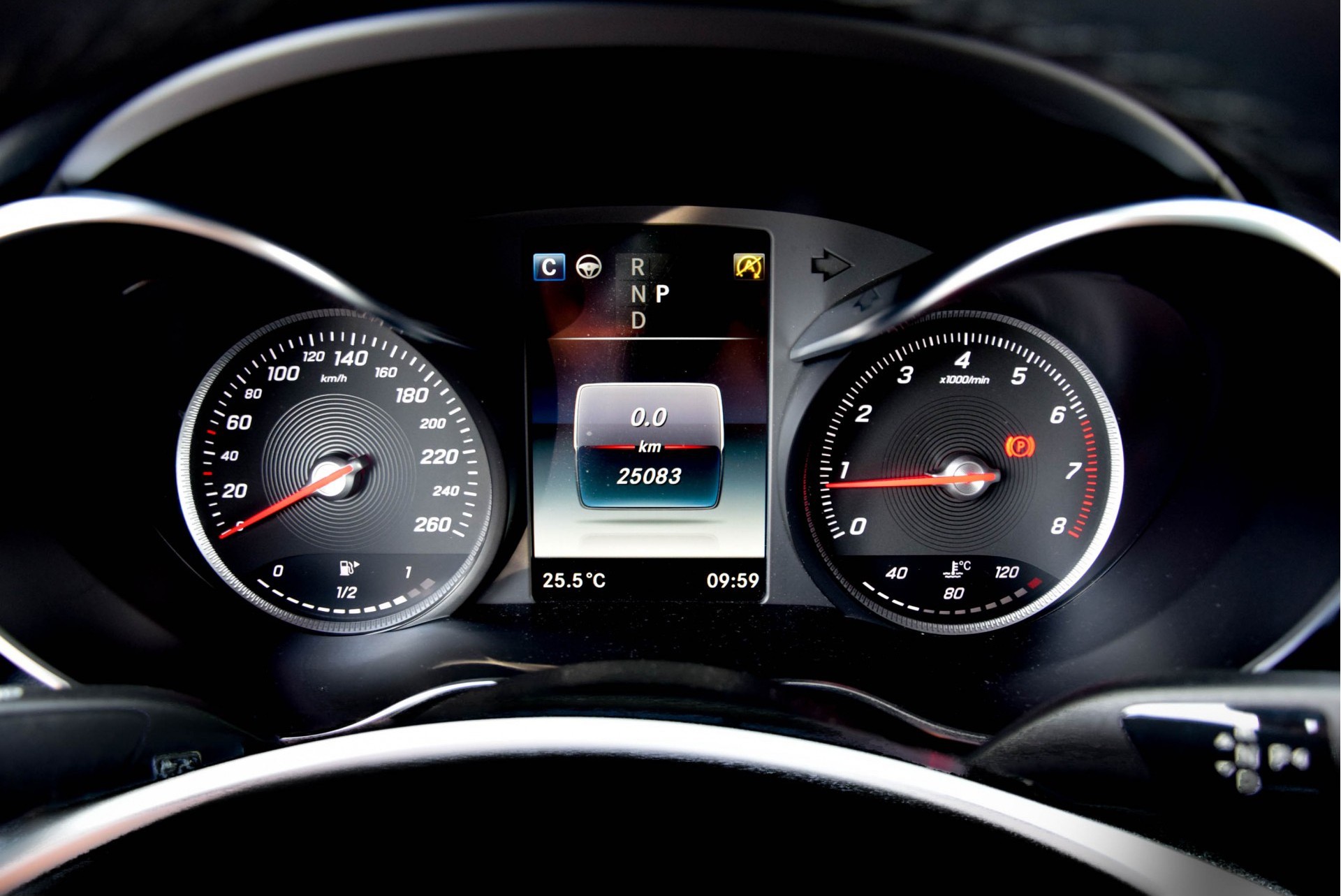 Mercedes-Benz GLC-Klasse Coupé 250 4-M AMG/Distronic/Camera/Burmester/Keyless/Schuifkanteldak Aut9 Foto 7