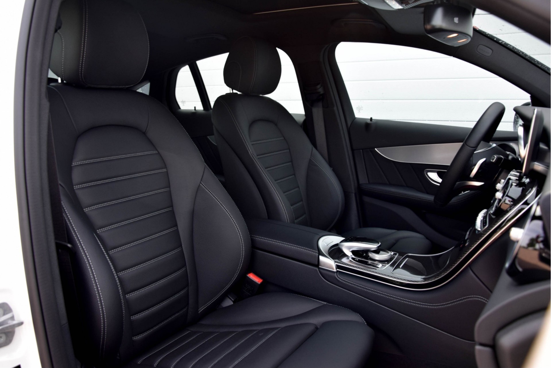 Mercedes-Benz GLC-Klasse 300 4-M AMG/Distronic/Camera/HUD/Standkachel/Carbon Aut9 Foto 3