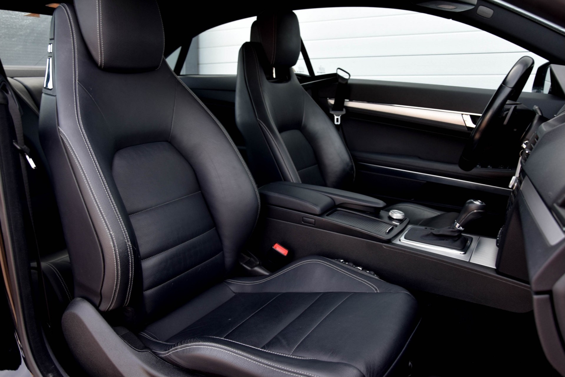 Mercedes-Benz E-Klasse Coupé 350 Cdi AMG Panorama/ILS/Navi/Verw-Stln Aut7 Foto 3