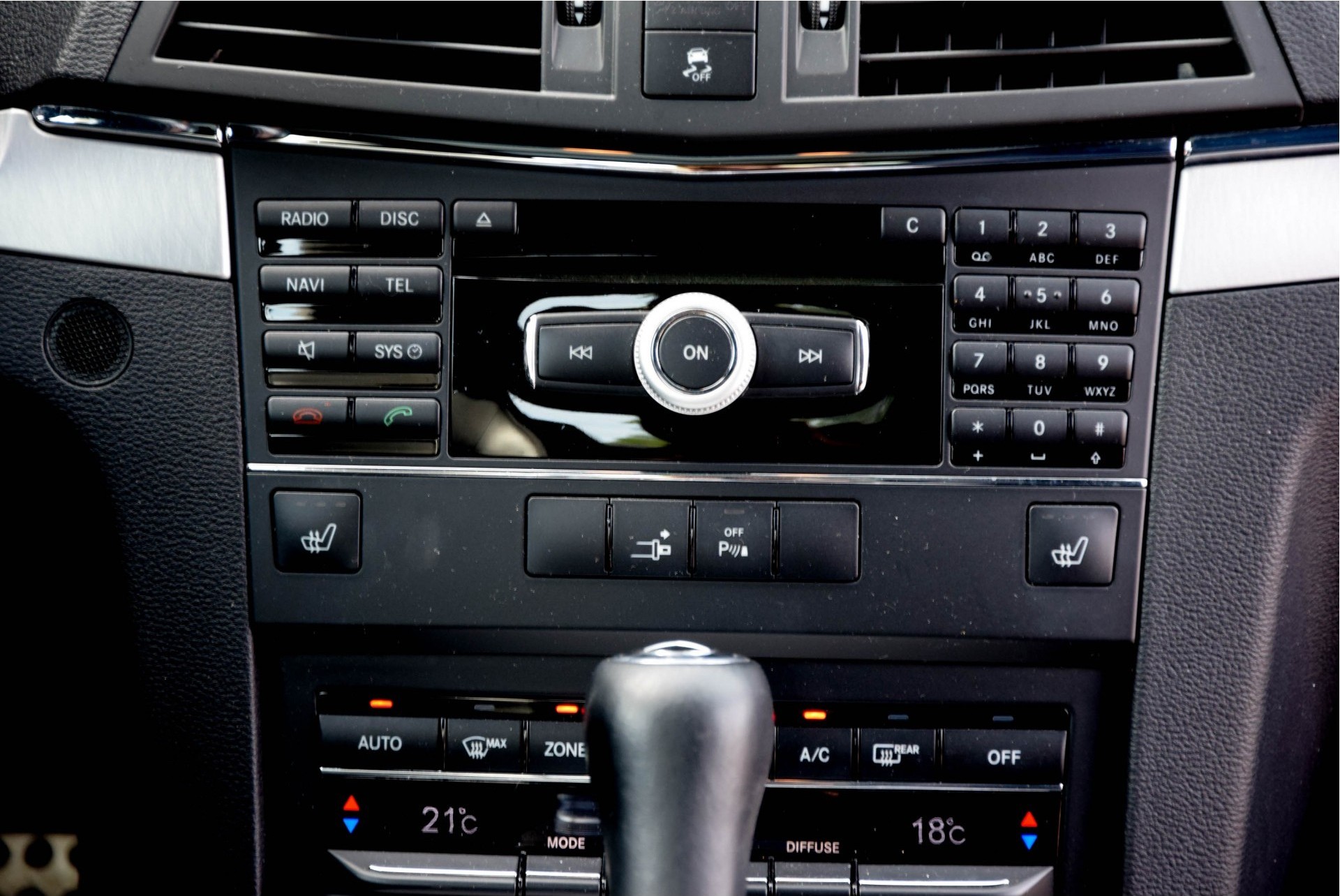 Mercedes-Benz E-Klasse Coupé 350 Cdi AMG Panorama/ILS/Navi/Verw-Stln Aut7 Foto 8