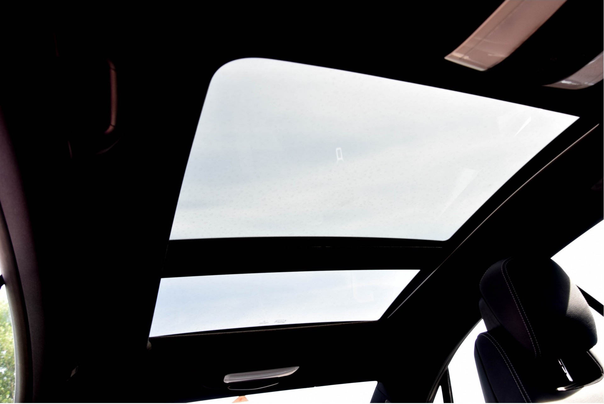 Mercedes-Benz E-Klasse Coupé 350 Cdi AMG Panorama/ILS/Navi/Verw-Stln Aut7 Foto 9