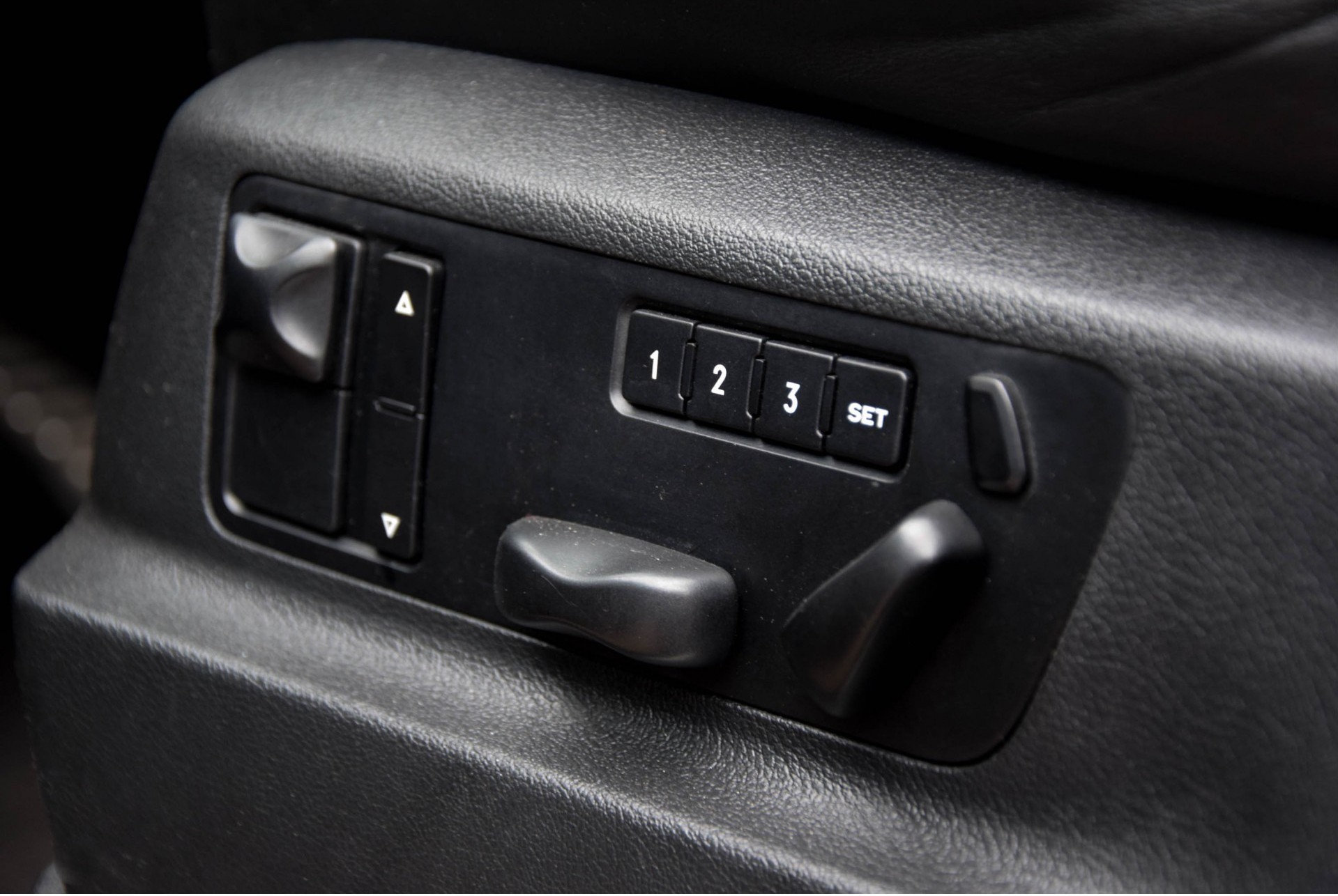 Porsche Cayenne 4.8 GTS YOUNGTIMER Xenon/21''/Schuifdak/Entertainment Aut6 Foto 19