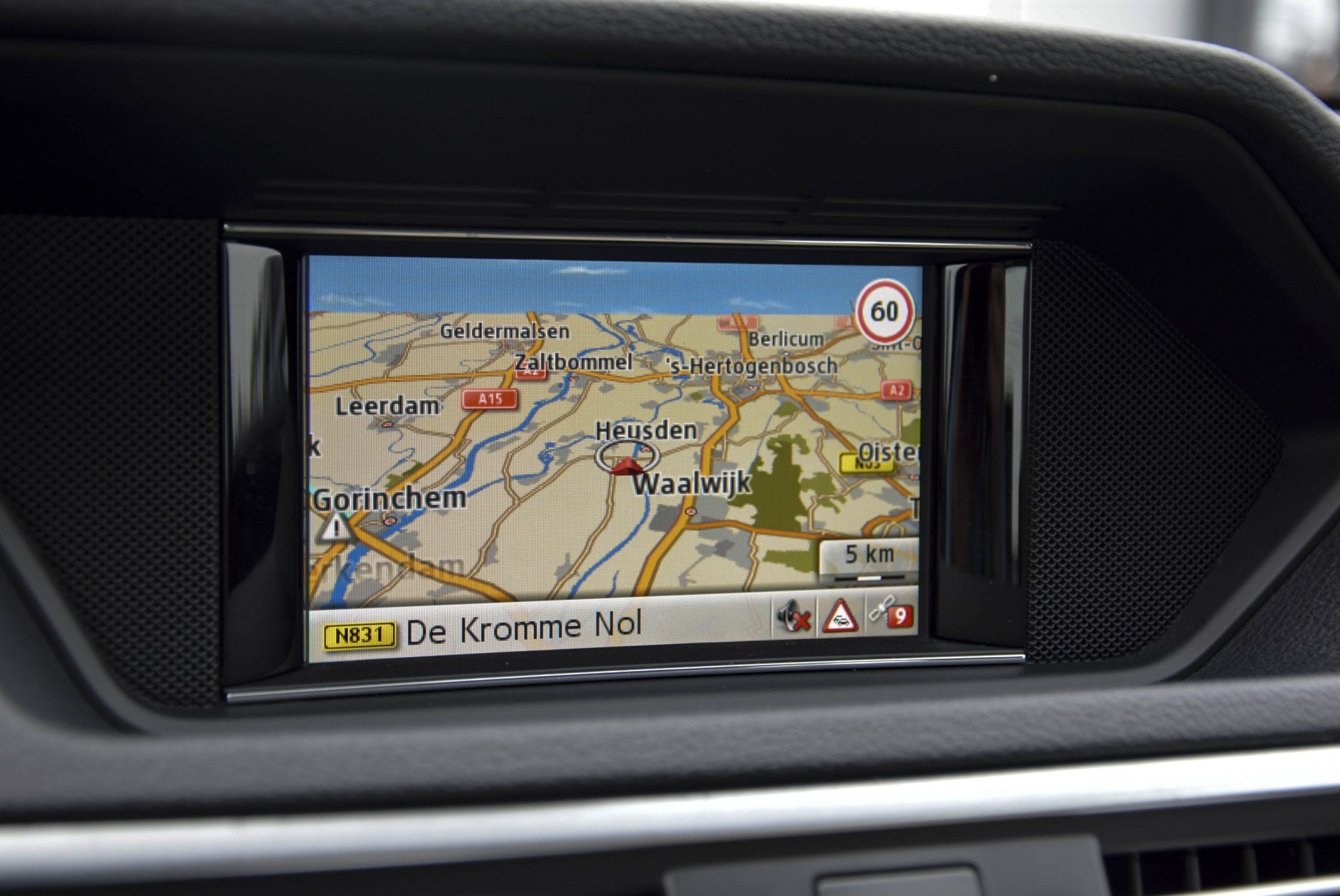 Mercedes-Benz E-Klasse 200 Cdi 2.2 3D Navi/Volleder/Wegklapbare trkhk/Pdc Aut7 Foto 10