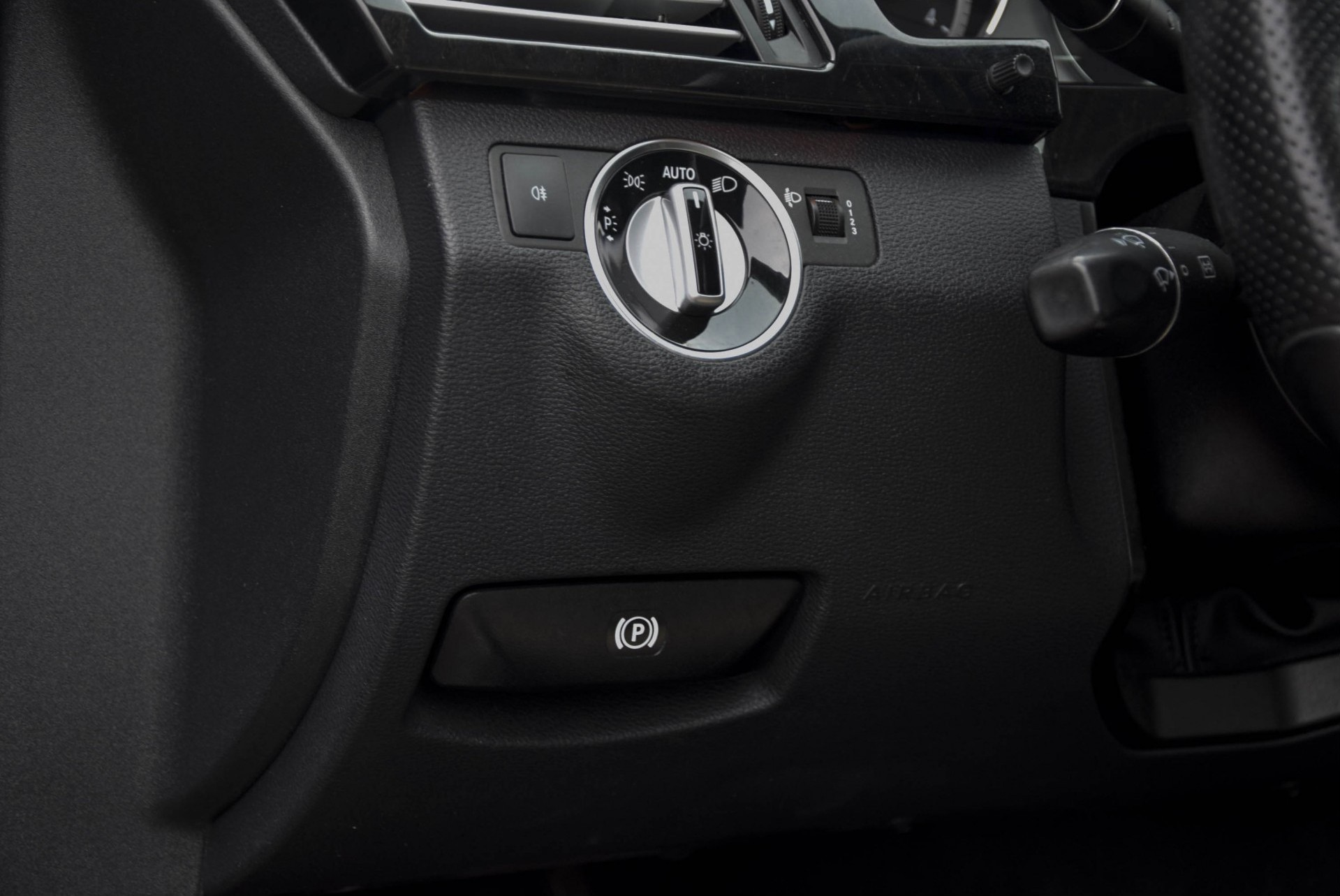 Mercedes-Benz E-Klasse 200 Cdi 2.2 3D Navi/Volleder/Wegklapbare trkhk/Pdc Aut7 Foto 7