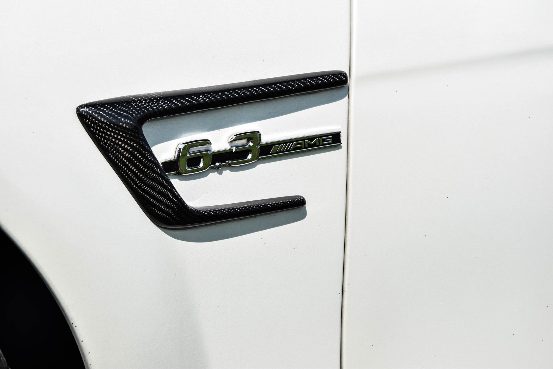 Mercedes-Benz C-Klasse C63 AMG Designo Carbon/Keyless/Harman-Kardon/ILS Aut7 Foto 28