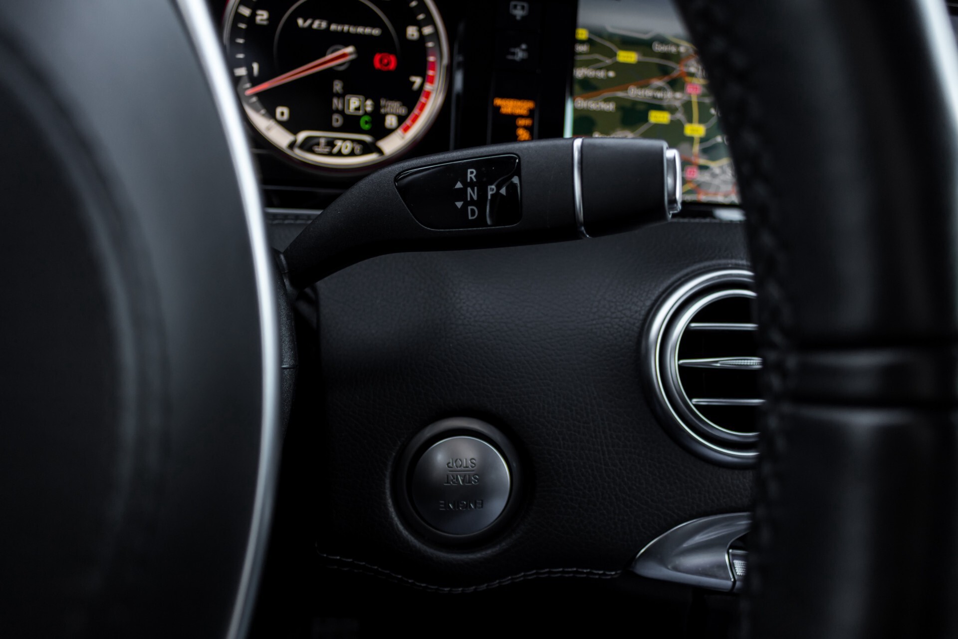 Mercedes-Benz S-Klasse Coupé 63 AMG 4-M Designo/Burmester 3D/Carbon/HUD/Standkachel Aut7 Foto 13