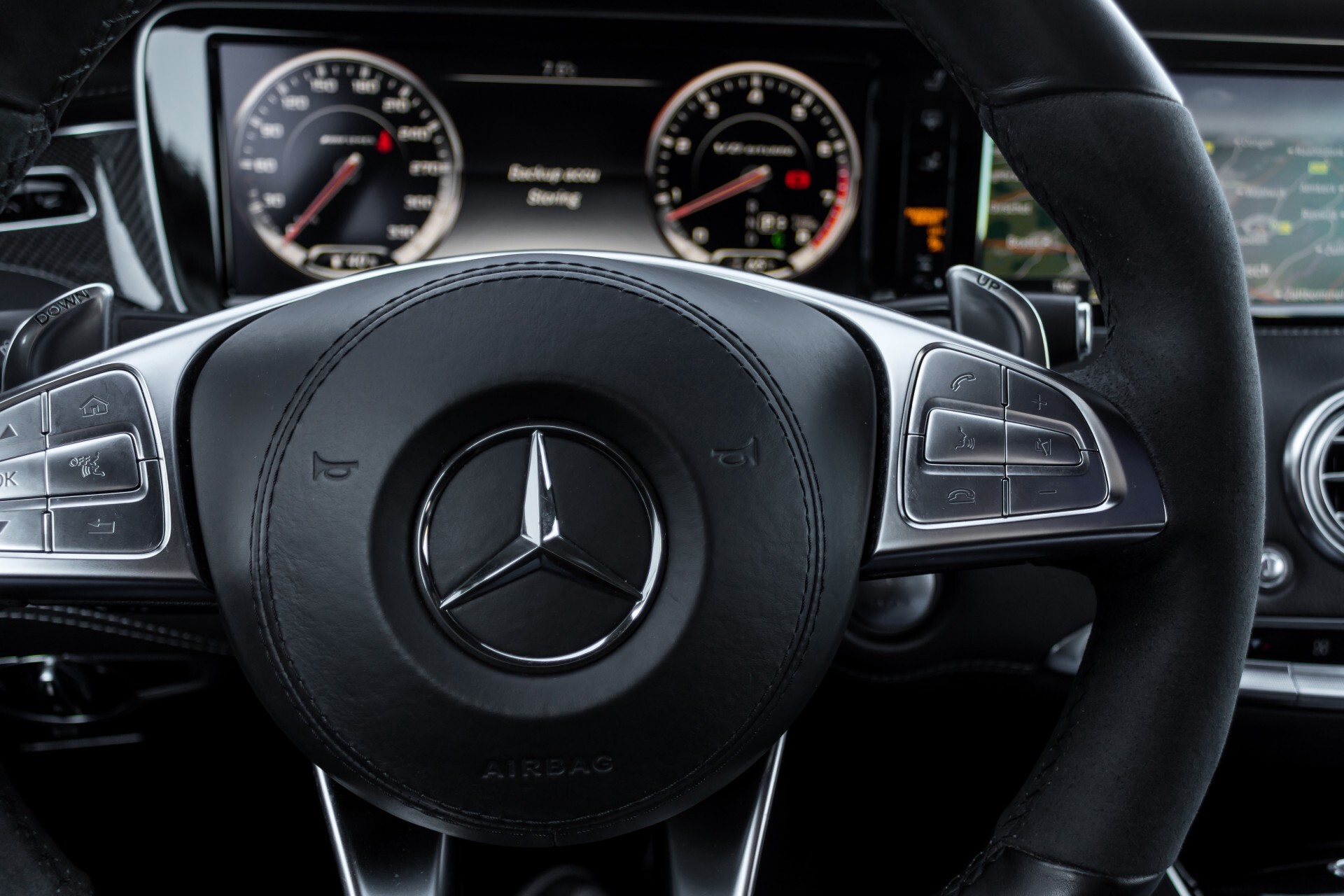 Mercedes-Benz S-Klasse Coupé 63 AMG 4-M Designo/Burmester 3D/Carbon/HUD/Standkachel Aut7 Foto 15