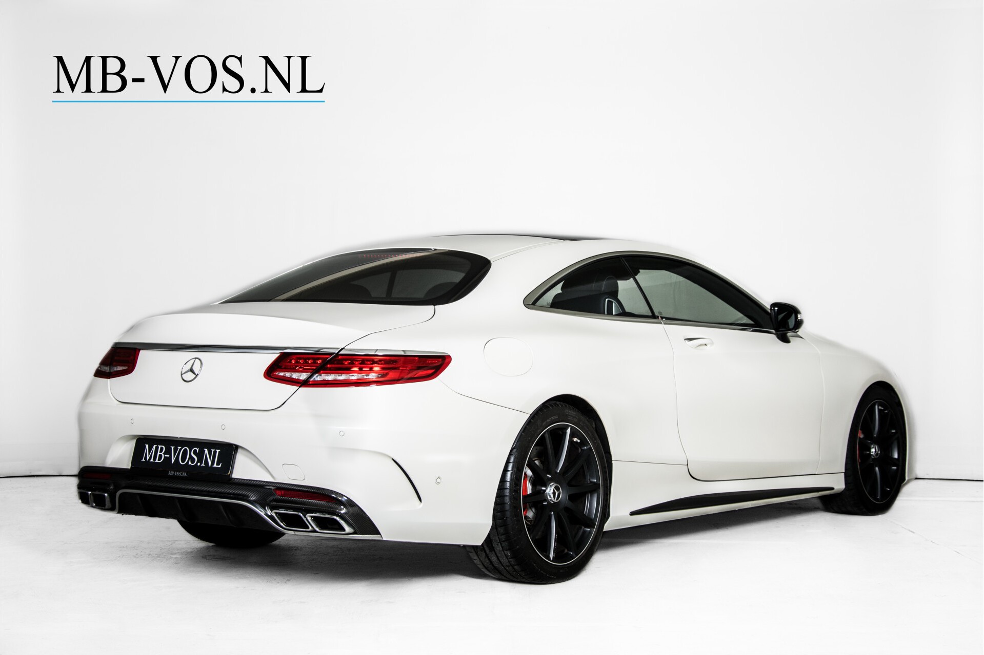 Mercedes-Benz S-Klasse Coupé 63 AMG 4-M Designo/Burmester 3D/Carbon/HUD/Standkachel Aut7 Foto 2
