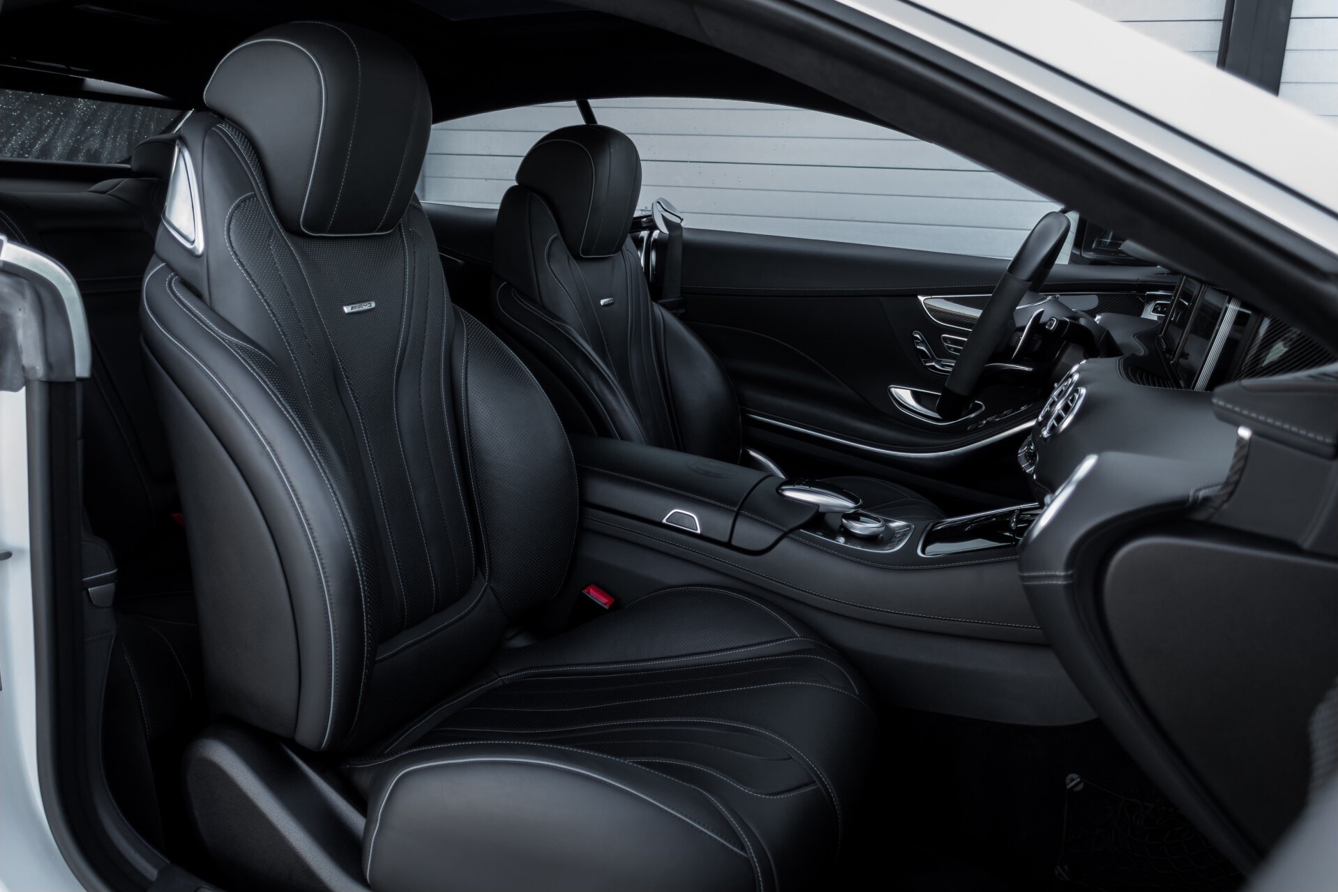 Mercedes-Benz S-Klasse Coupé 63 AMG 4-M Designo/Burmester 3D/Carbon/HUD/Standkachel Aut7 Foto 3