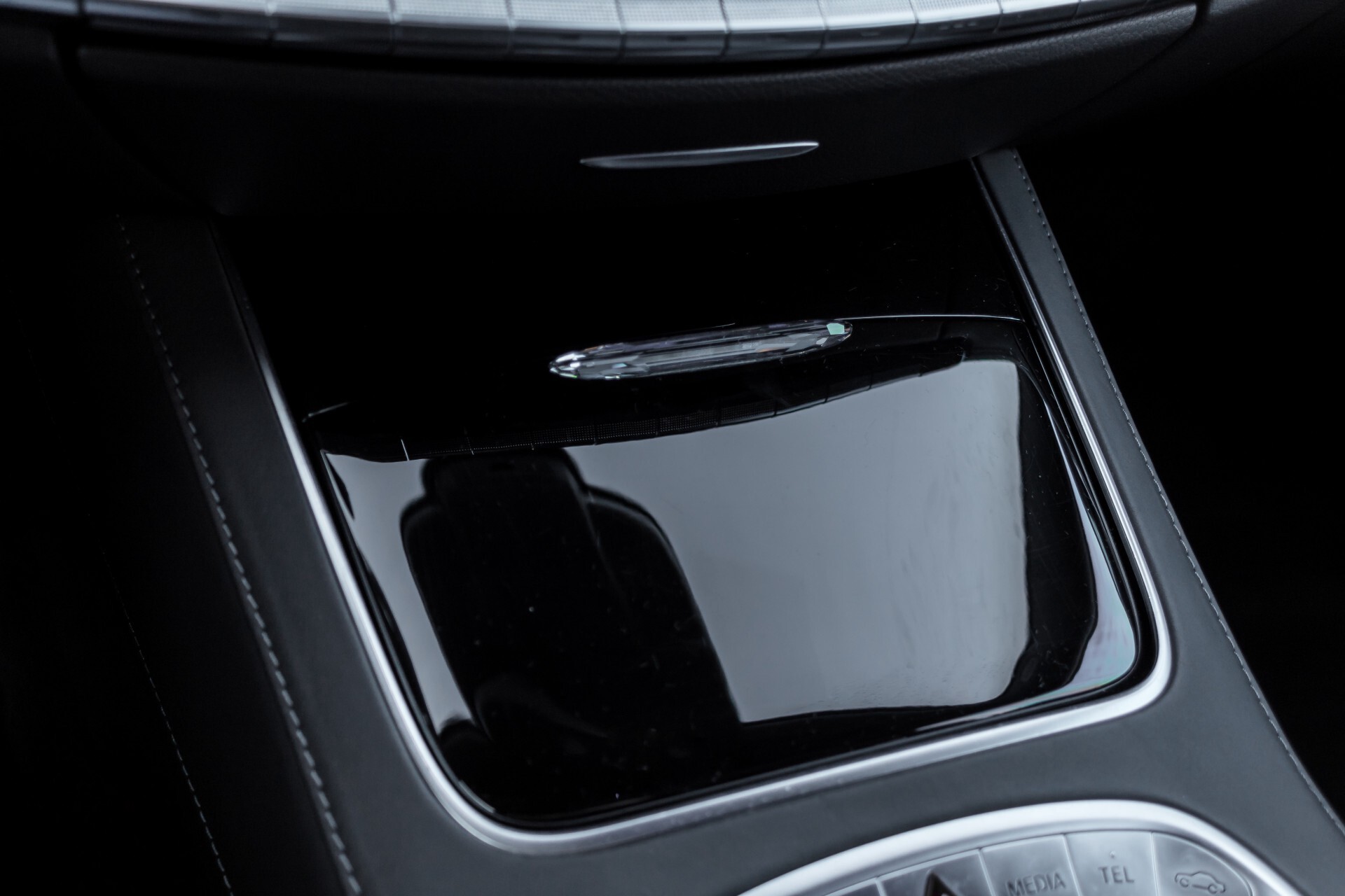 Mercedes-Benz S-Klasse Coupé 63 AMG 4-M Designo/Burmester 3D/Carbon/HUD/Standkachel Aut7 Foto 41